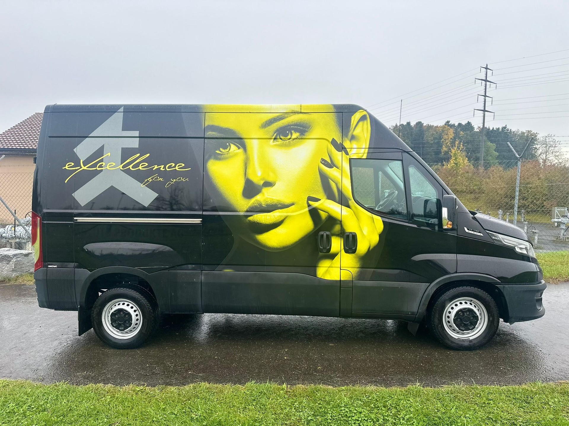 IVECO 33 S 14 AHK Kasten Automat Navi Xenon-image-4