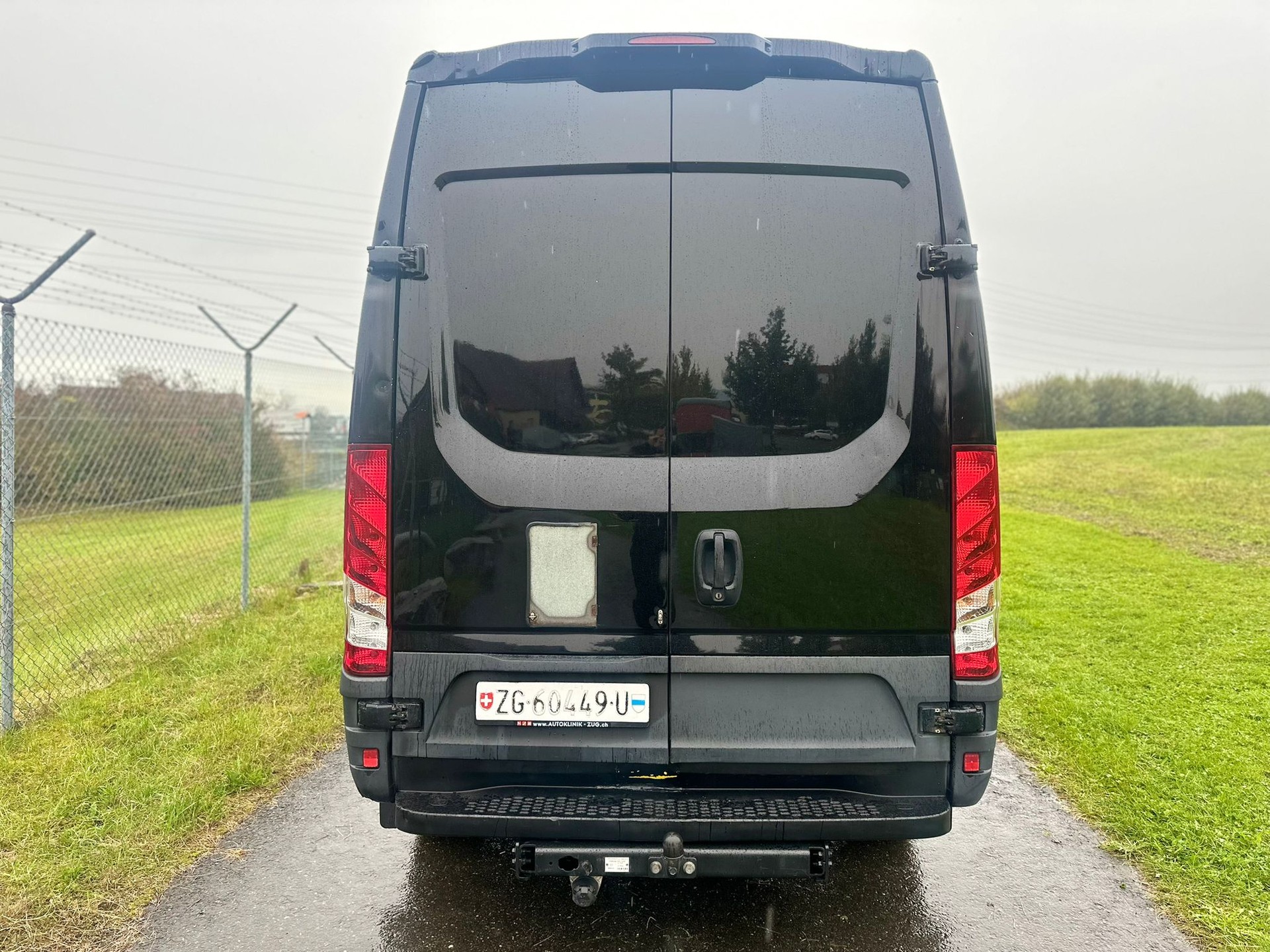 IVECO 33 S 14 AHK Kasten Automat Navi Xenon-image-6