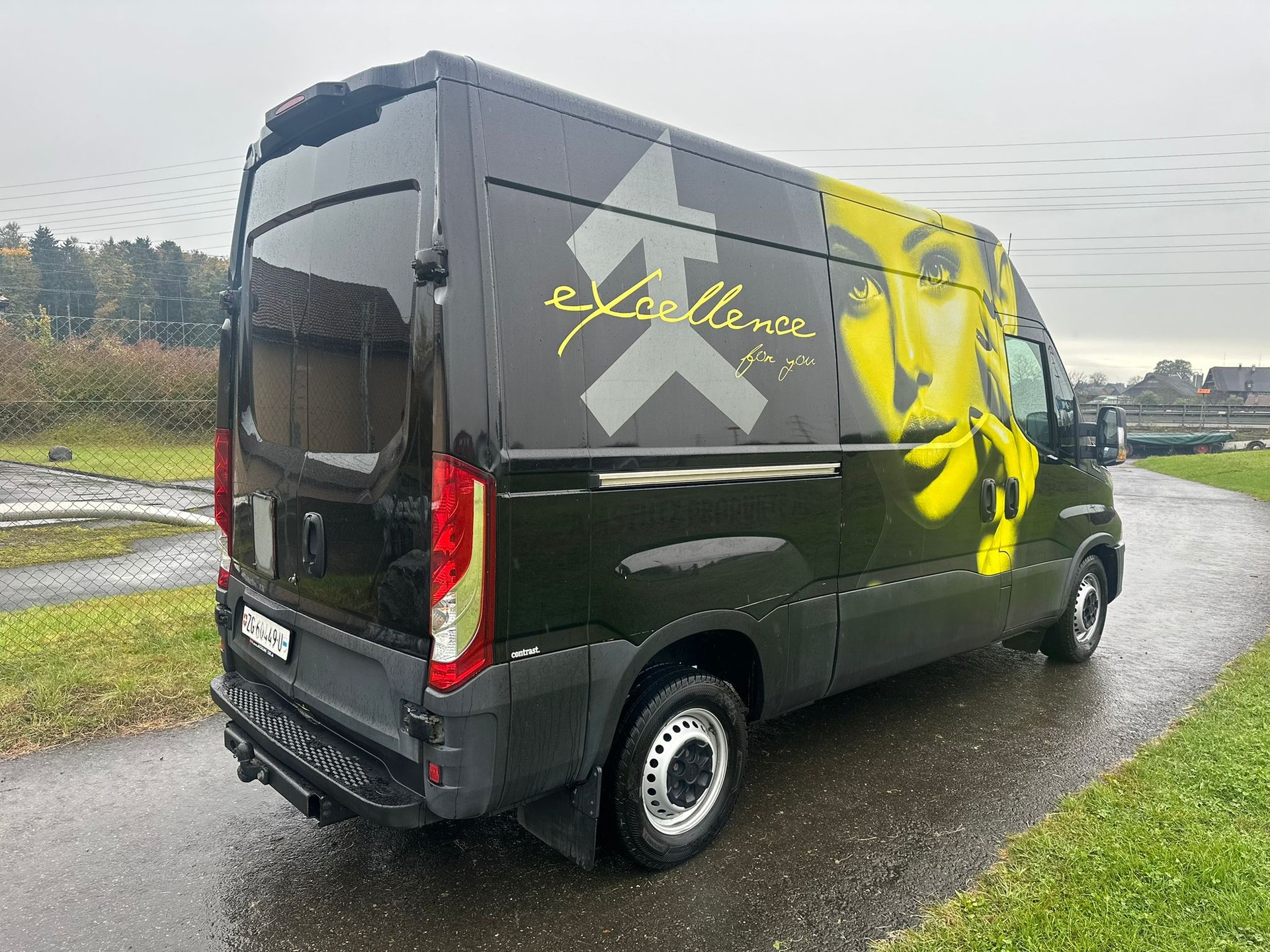 IVECO 33 S 14 AHK Kasten Automat Navi Xenon-image-5