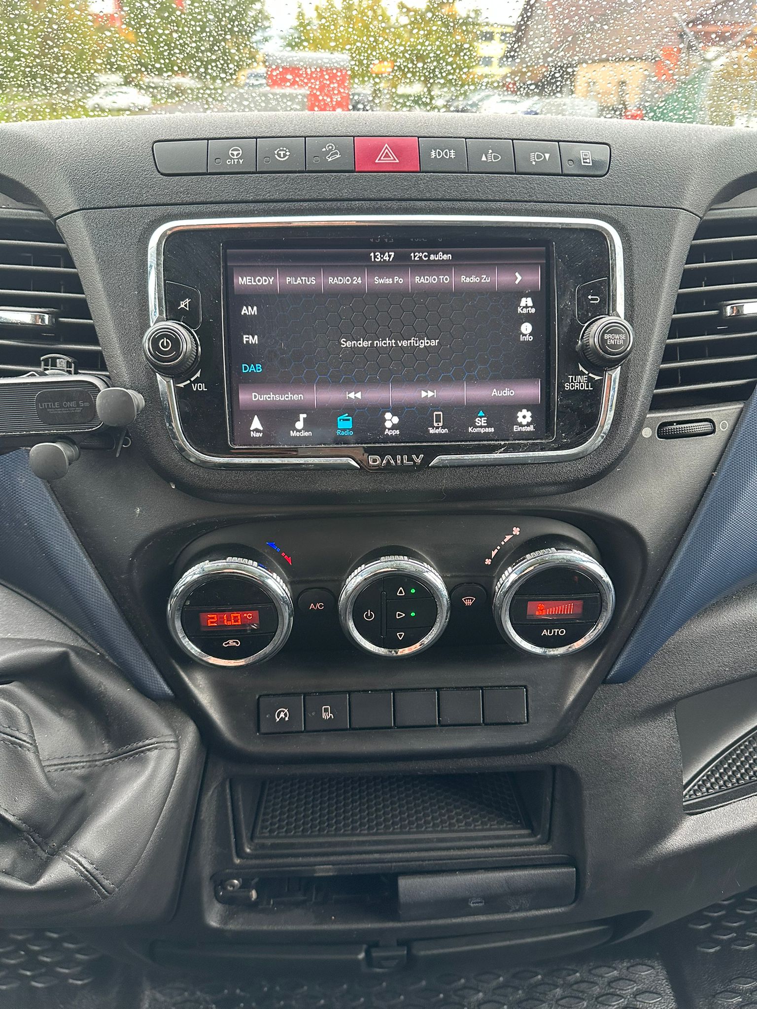 IVECO 33 S 14 AHK Kasten Automat Navi Xenon-image-17