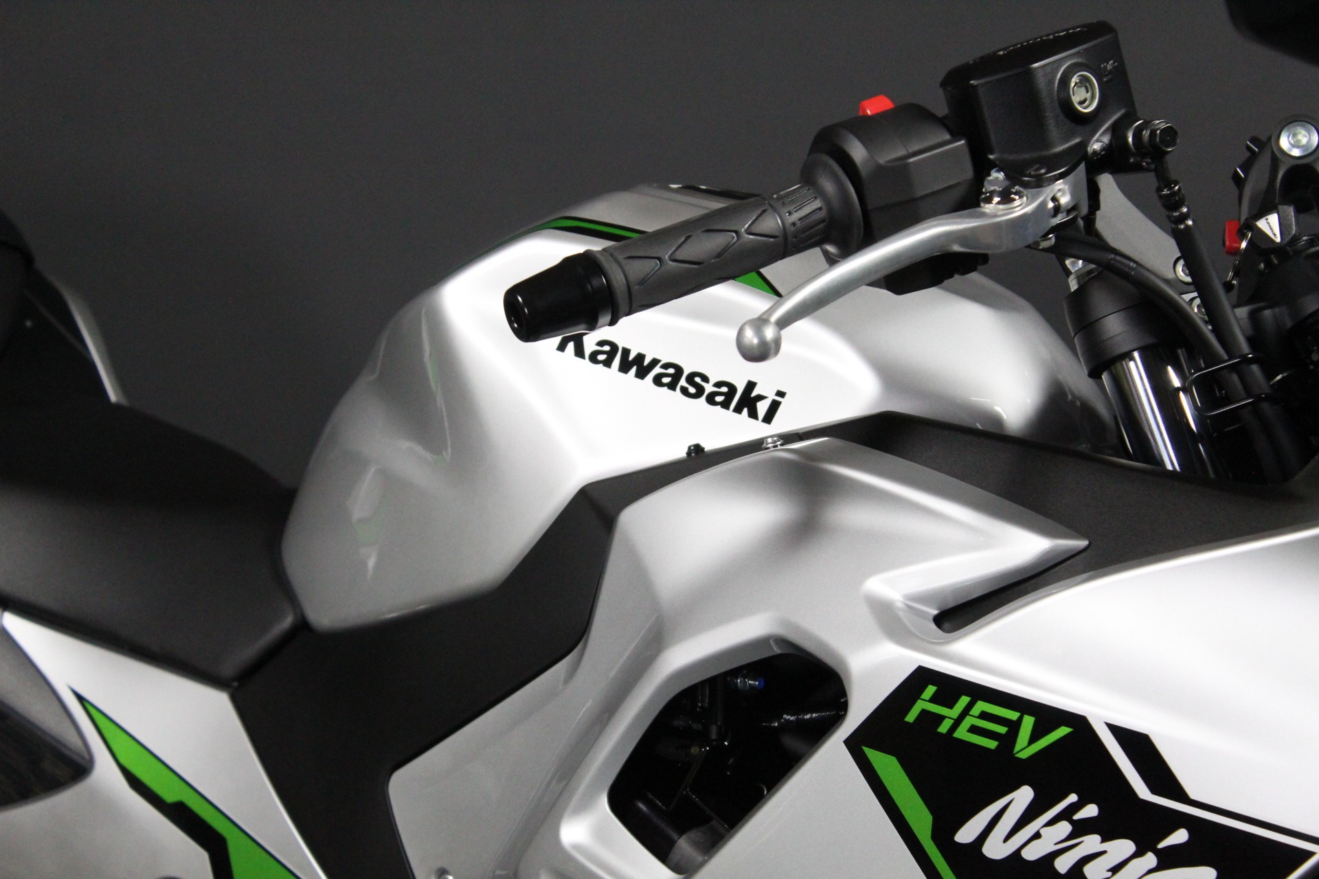 KAWASAKI Ninja 7 Hybrid-image-5