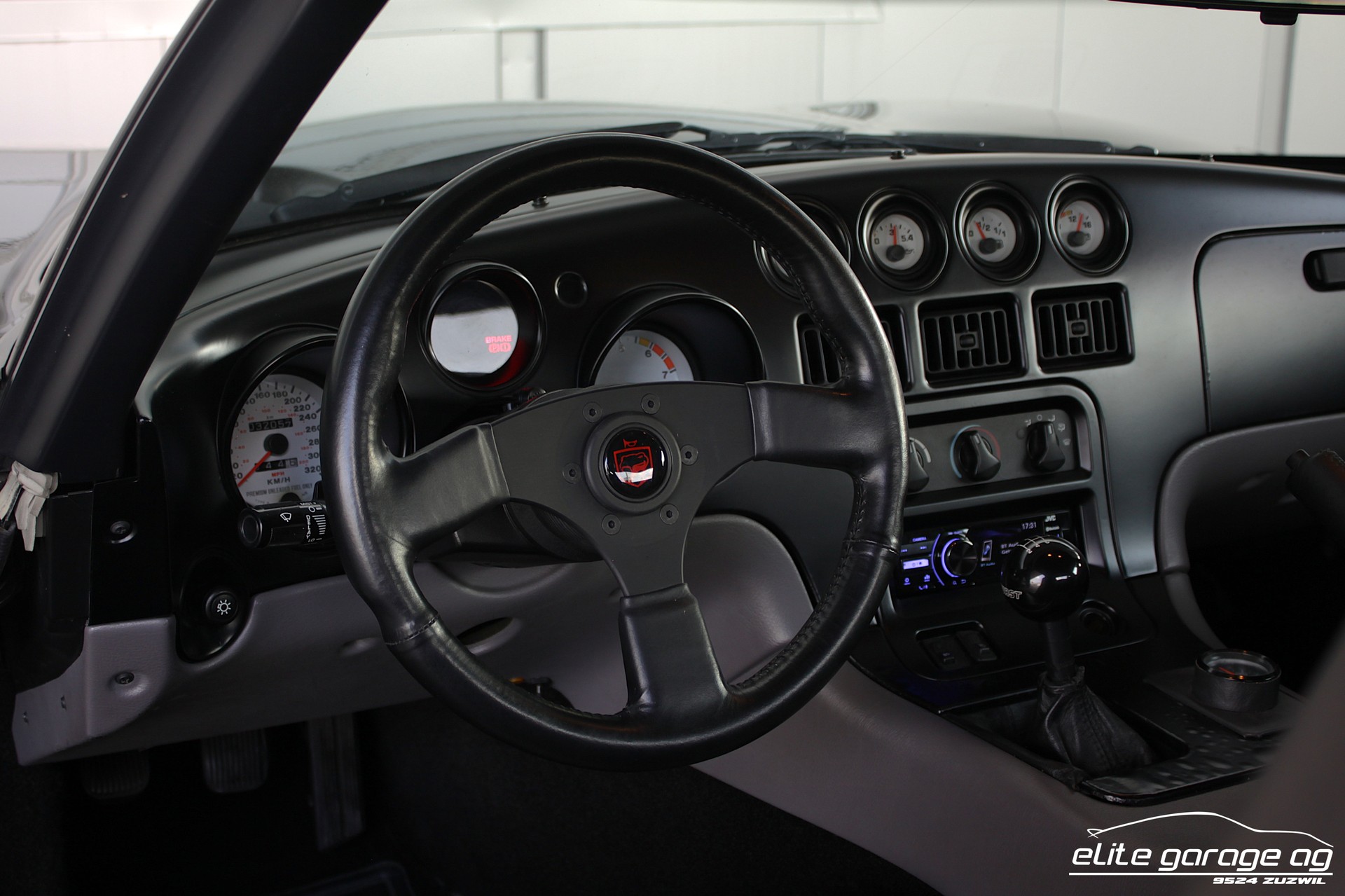 CHRYSLER Viper RT/10 VETERANENGEPRÜFT-image-14