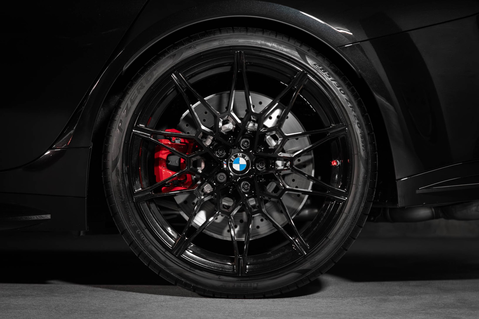 BMW M3 Competition M xDrive-image-10
