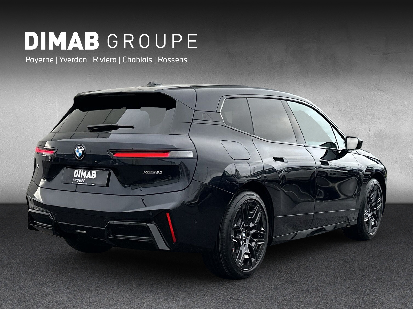 BMW iX xDrive60 M Sport Pro-image-4