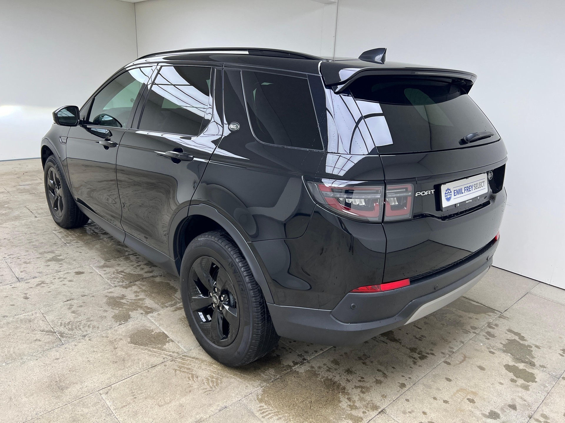 LAND ROVER Discovery Sport 2.0 SD4 200 SE / Jetzt mit attraktivem 1.99% Leasing-showroom-element-3