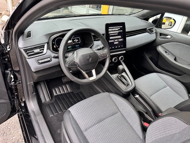 RENAULT Clio 1.6 E-Tech Generation-image-13