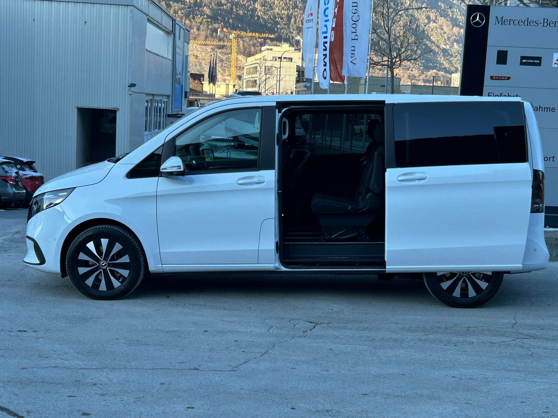 MERCEDES-BENZ V 250 d STYLE Kompakt 4MATIC-image-5