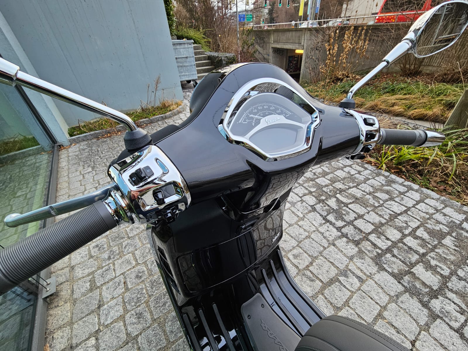 PIAGGIO Piaggio Vespa GTS 125 E5+-image-7