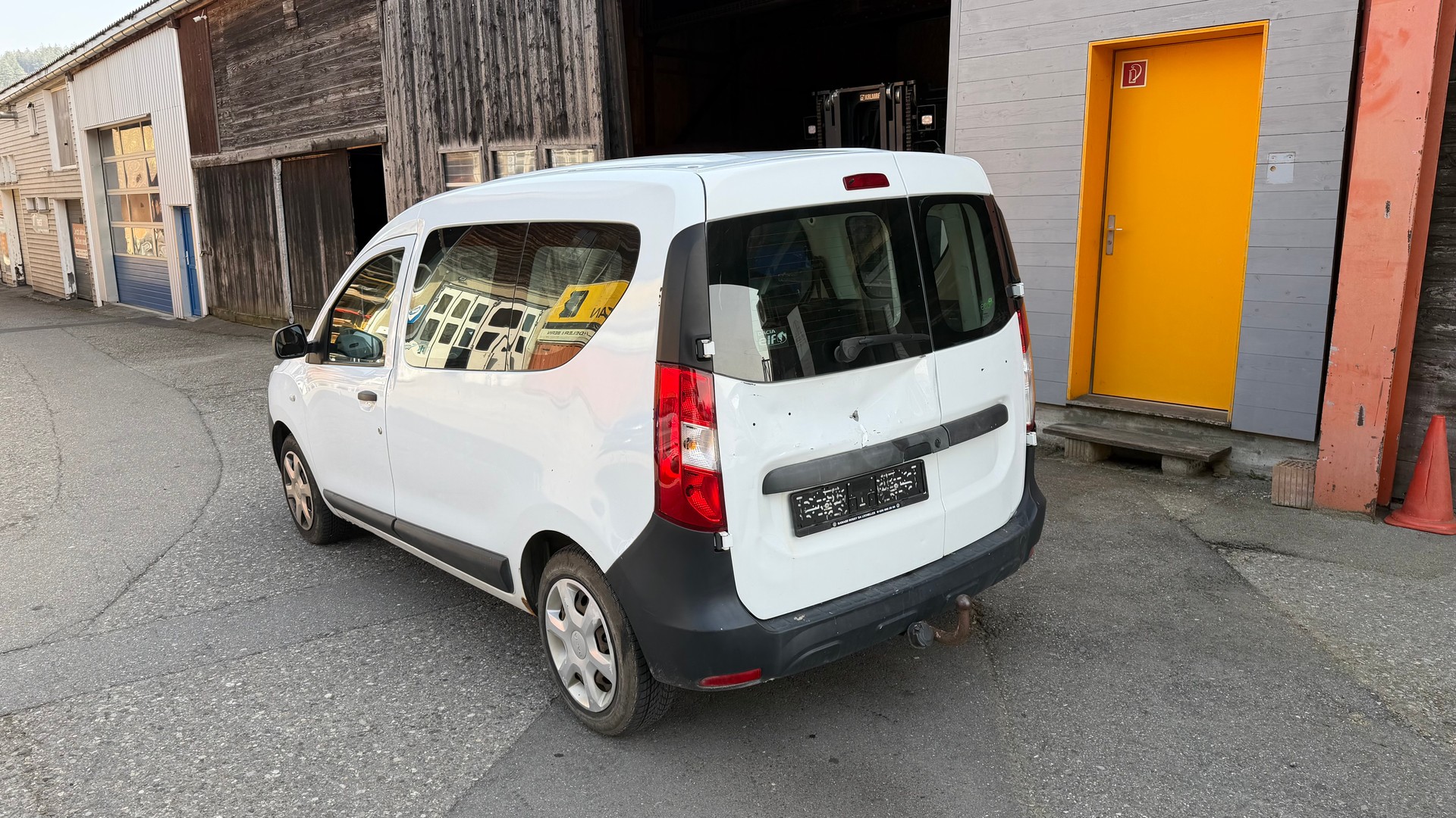 DACIA Dokker 1.5 dCi Ambiance-image-4