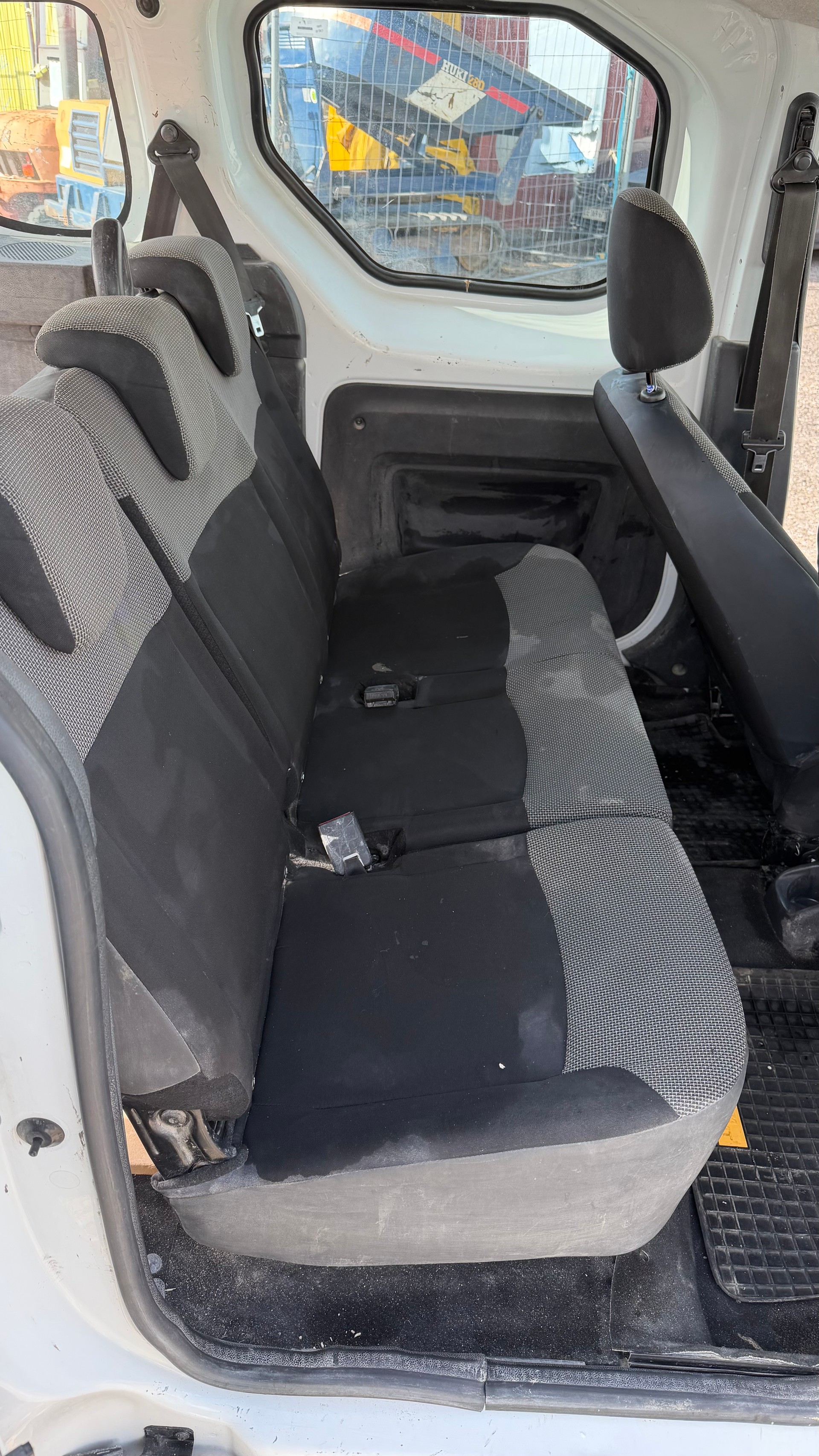 DACIA Dokker 1.5 dCi Ambiance-image-12