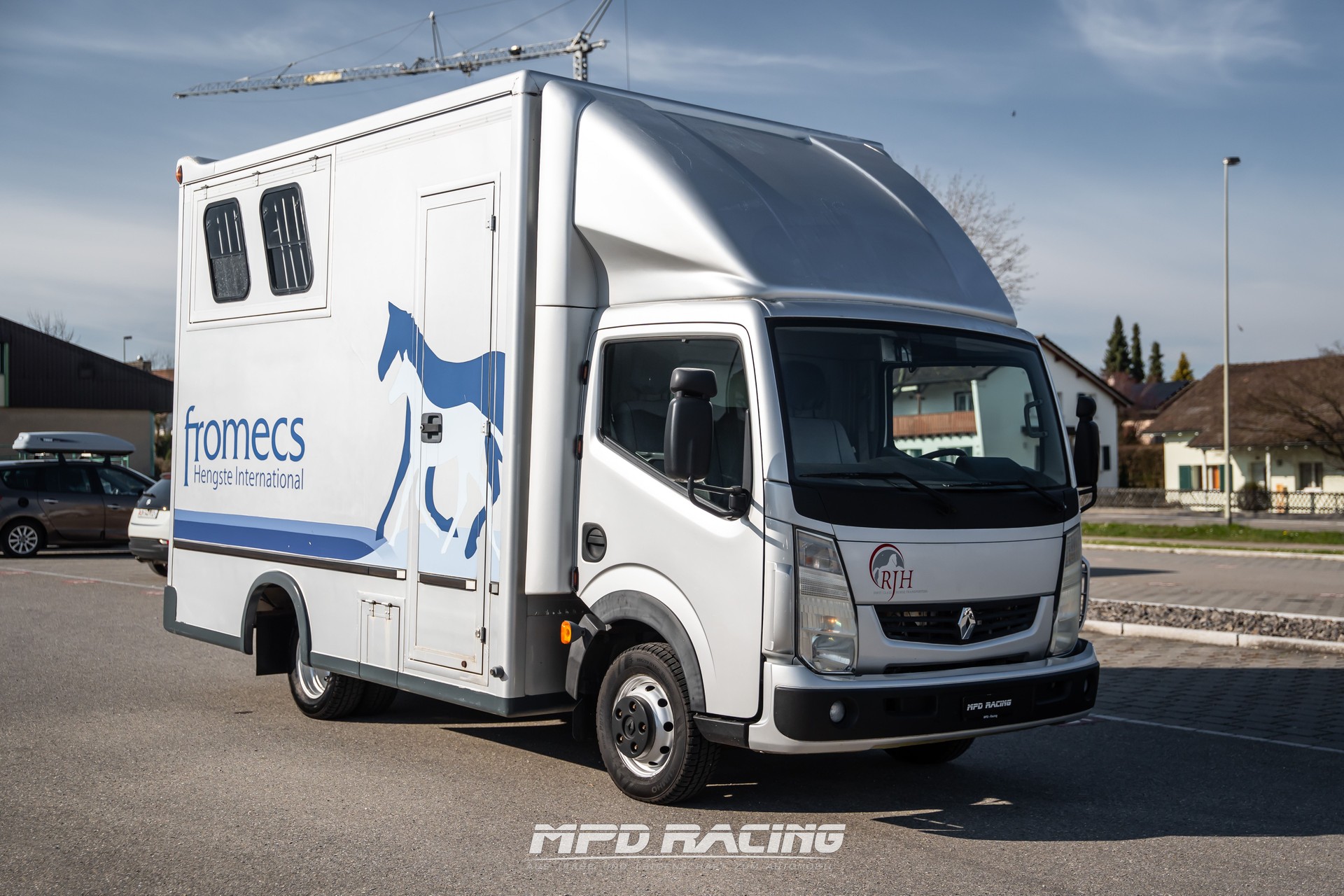 RENAULT Maxity Pferde Transporter / Selbstfahrer-image-2