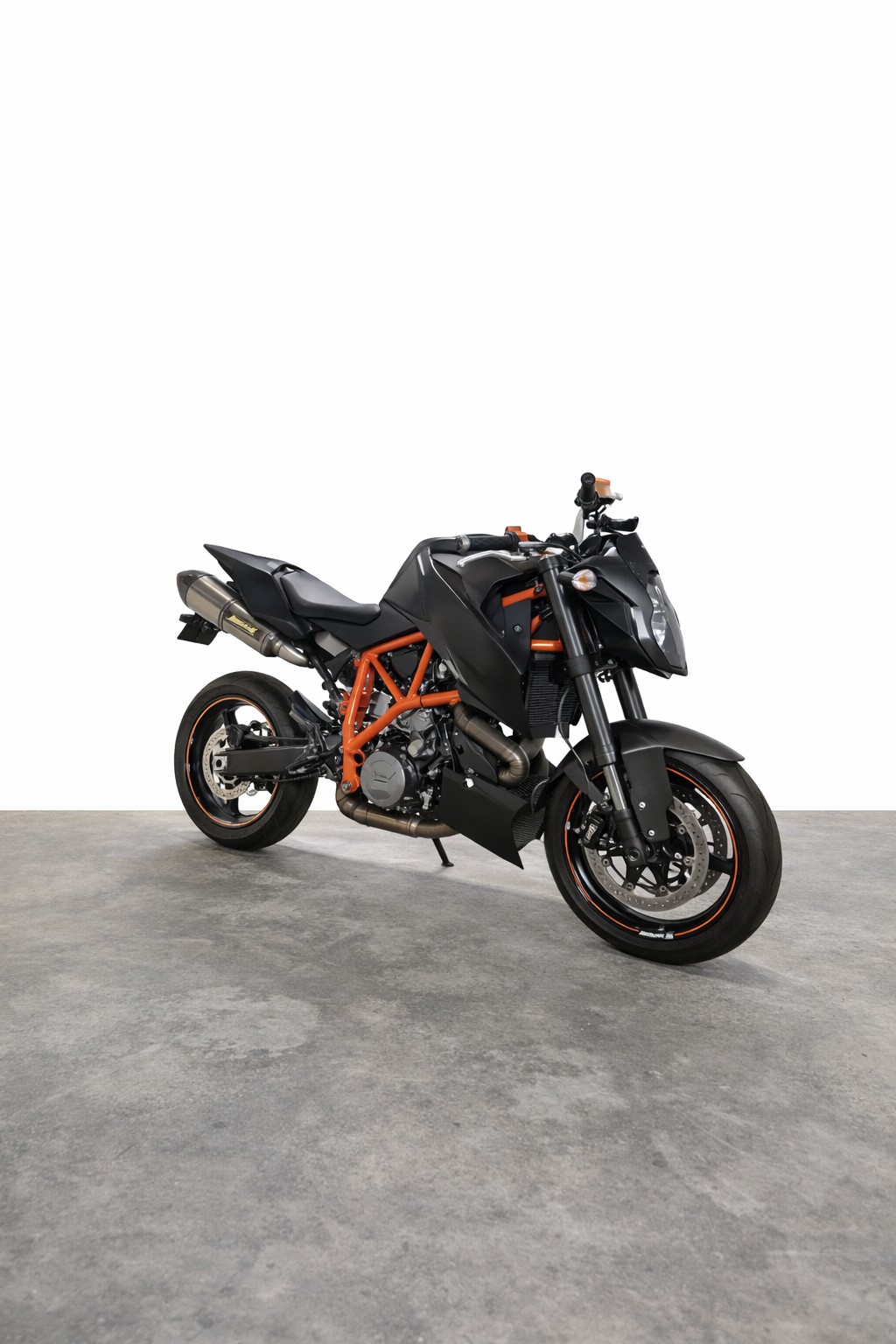 KTM 990 Super Duke R-image-3