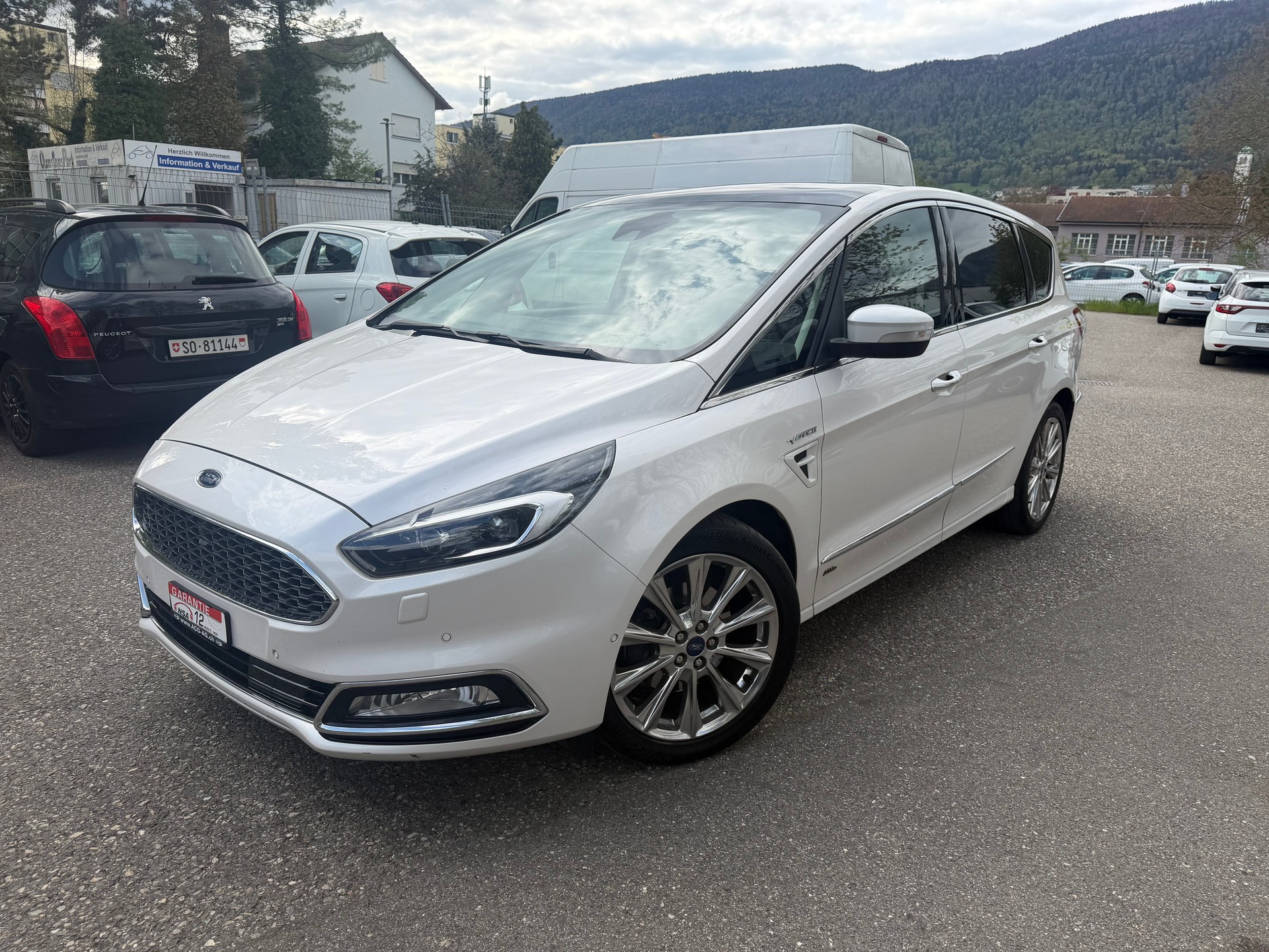 FORD S-Max 2.0 TDCi Vignale AWD PowerShift * 07x Sitze * Leder * Navi * Xenon * Klima-Auto * PDC V&H - RF.Kamera * Tempomat *