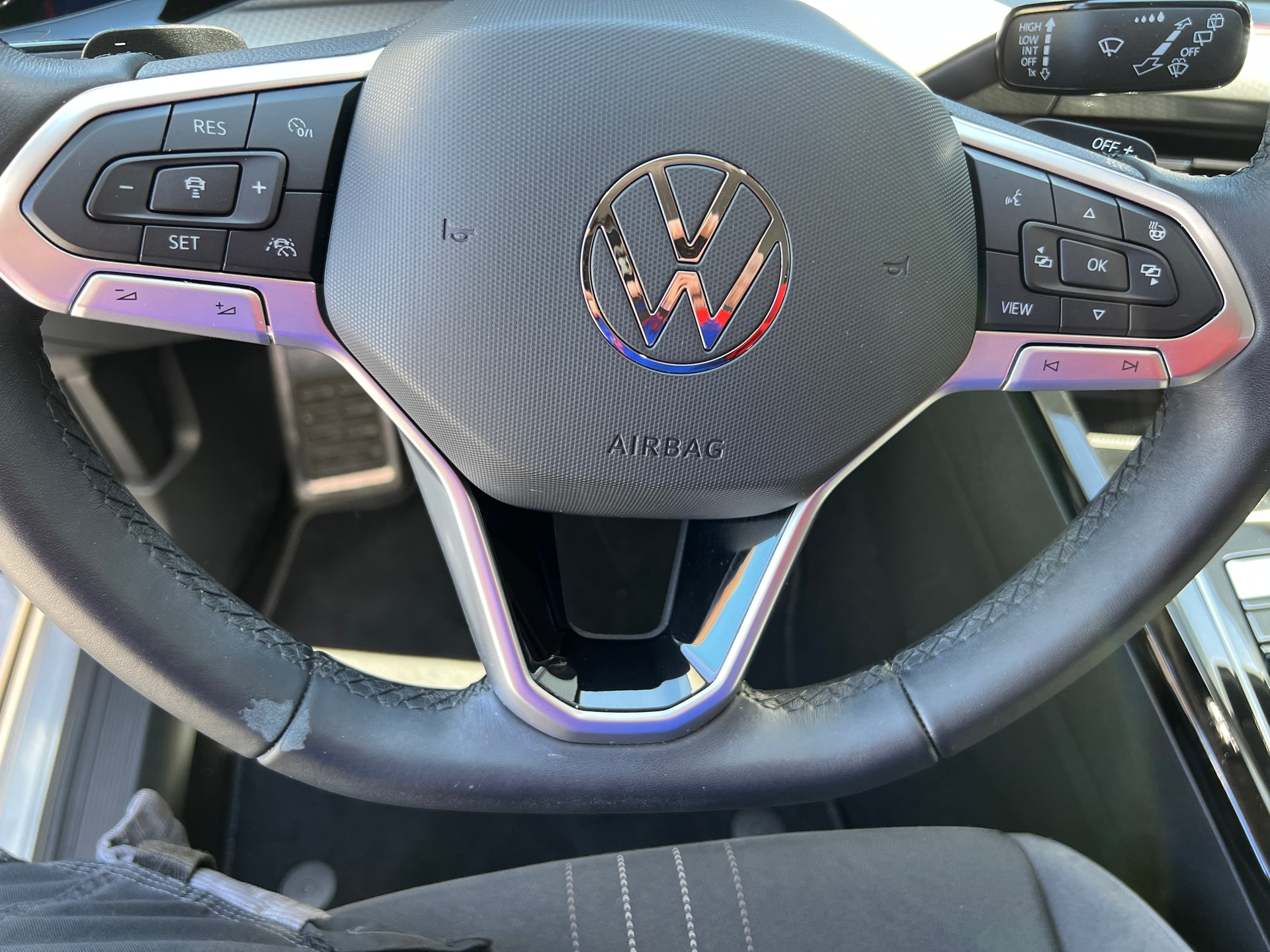 VW Golf 2.0 TDI Alltrack DSG 4Motion-image-7