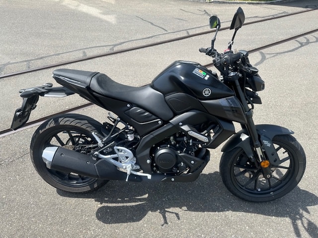 YAMAHA MT-125 ABS