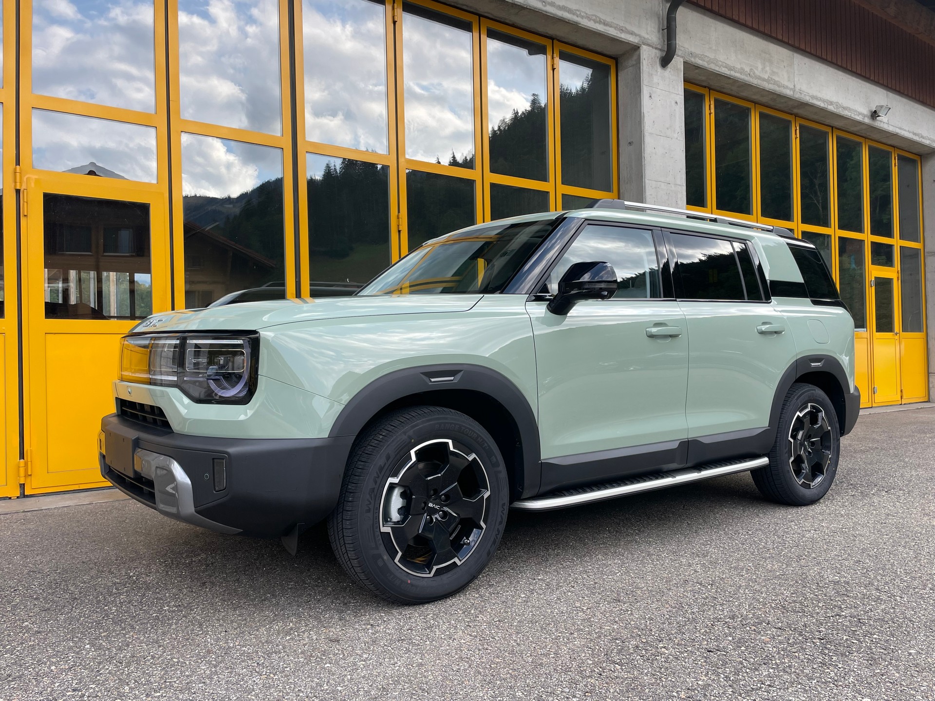 BAIC BJ30 1.5 HEV 4WD-image-1