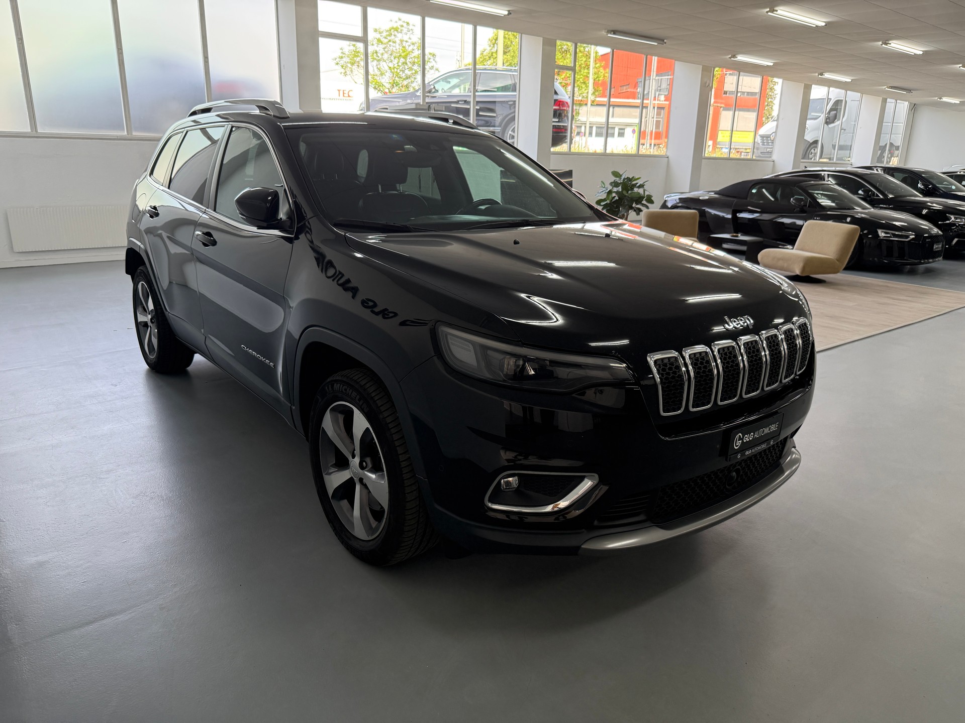 JEEP Cherokee 2.0 Limited AWD Drive I 9ATX-showroom-element-2