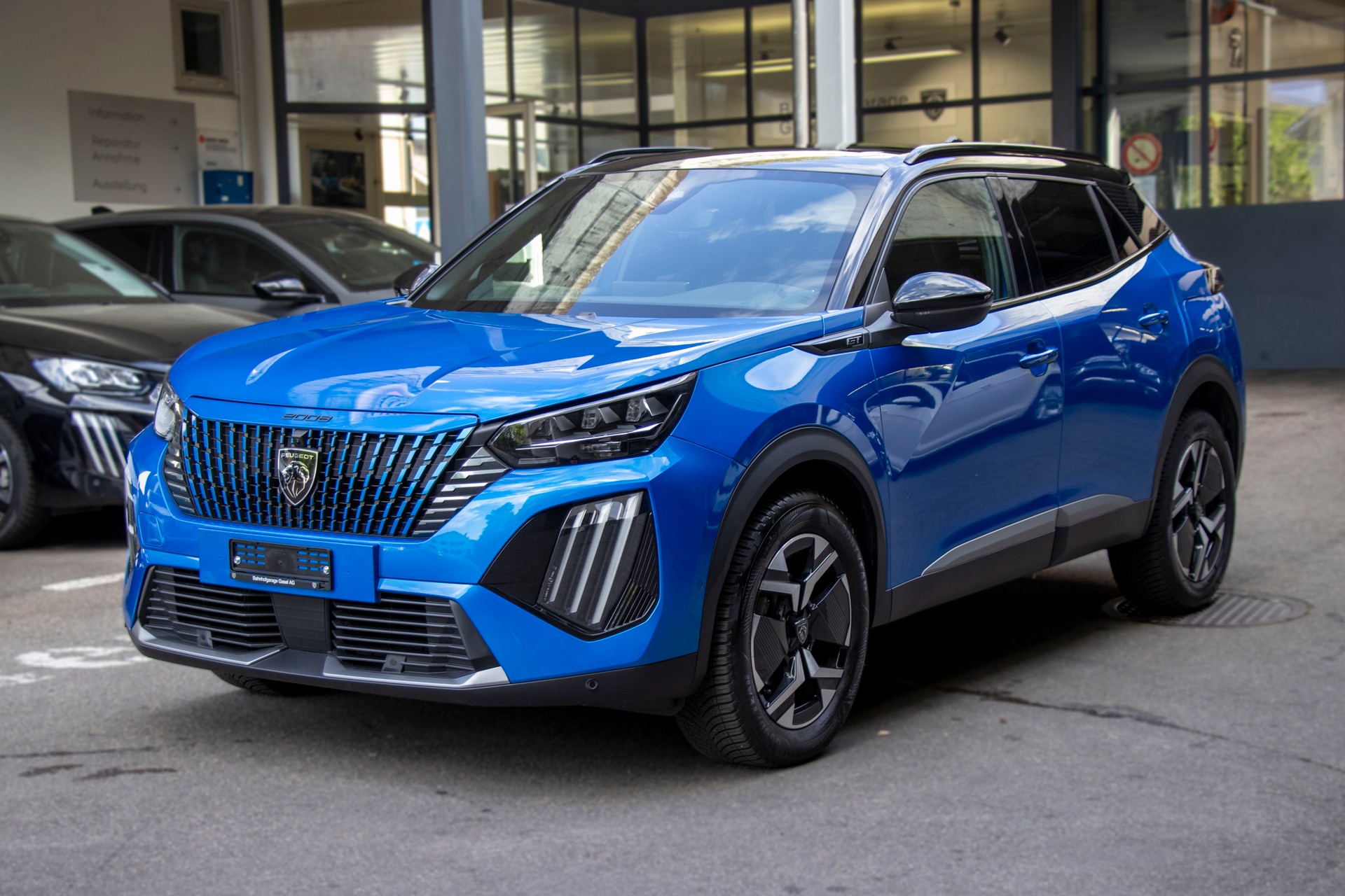 PEUGEOT 2008 1.2 PureTech GT