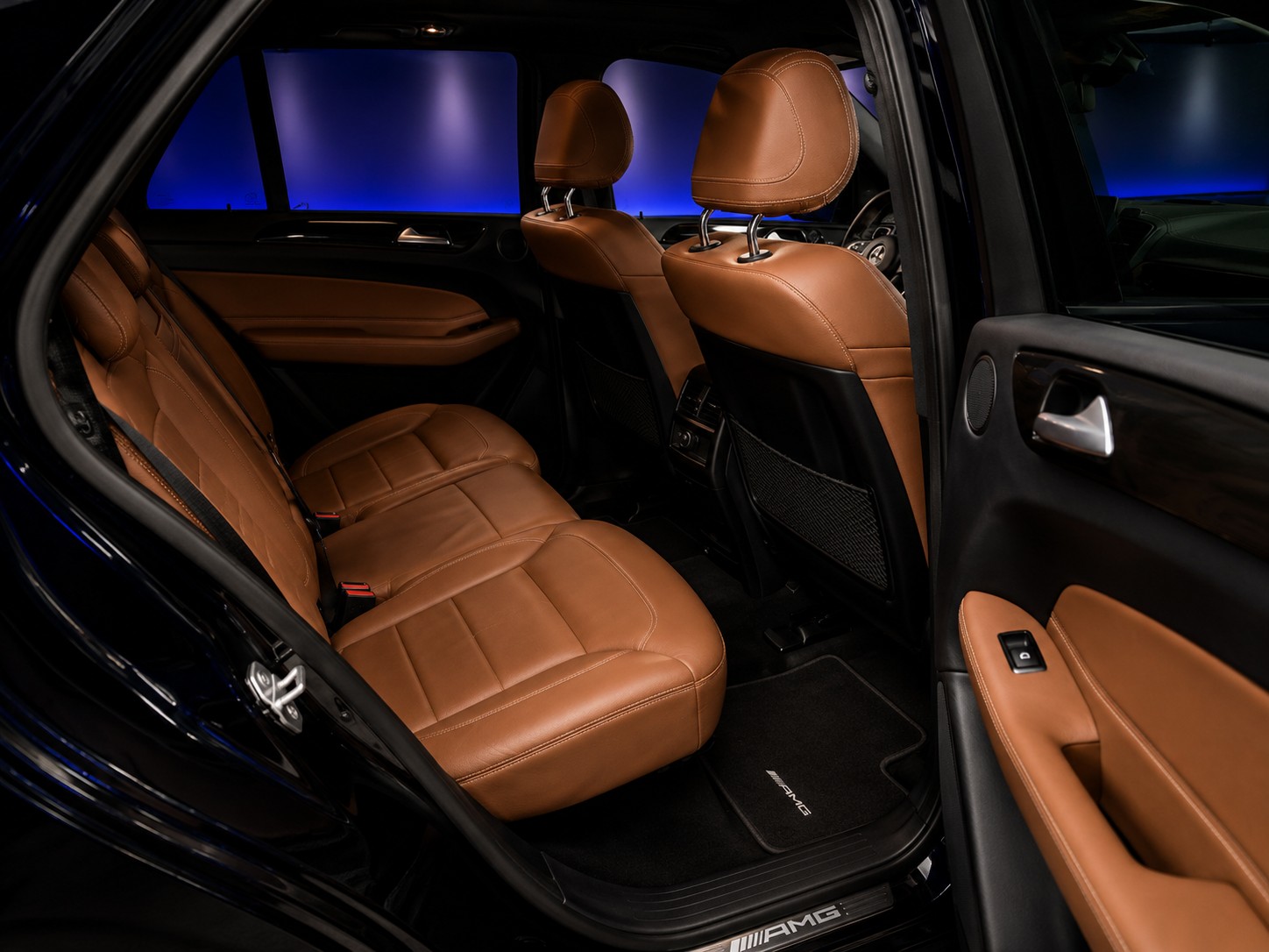 MERCEDES-BENZ GLE 43 AMG 4Matic 9G-Tronic-image-9