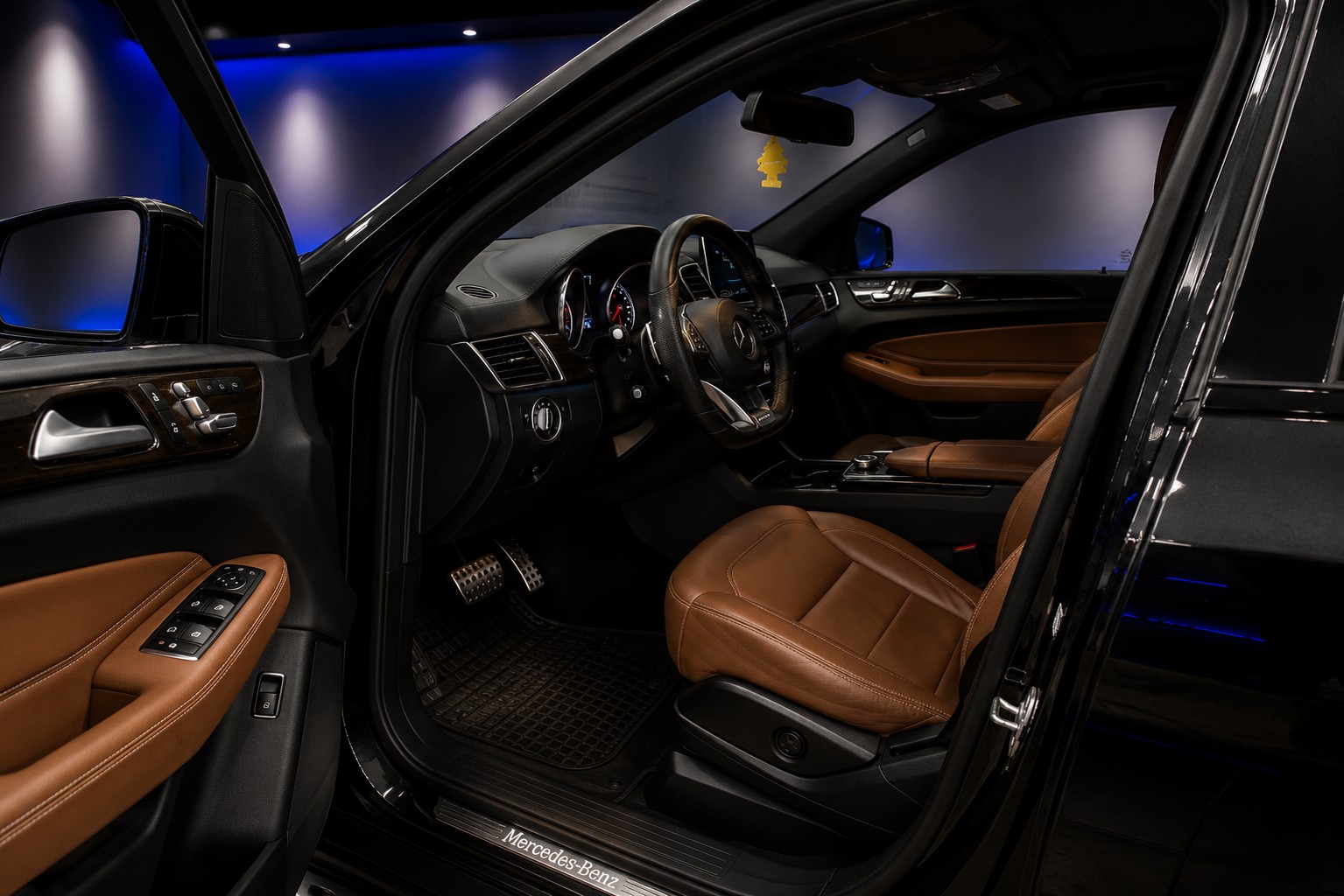 MERCEDES-BENZ GLE 43 AMG 4Matic 9G-Tronic-image-7