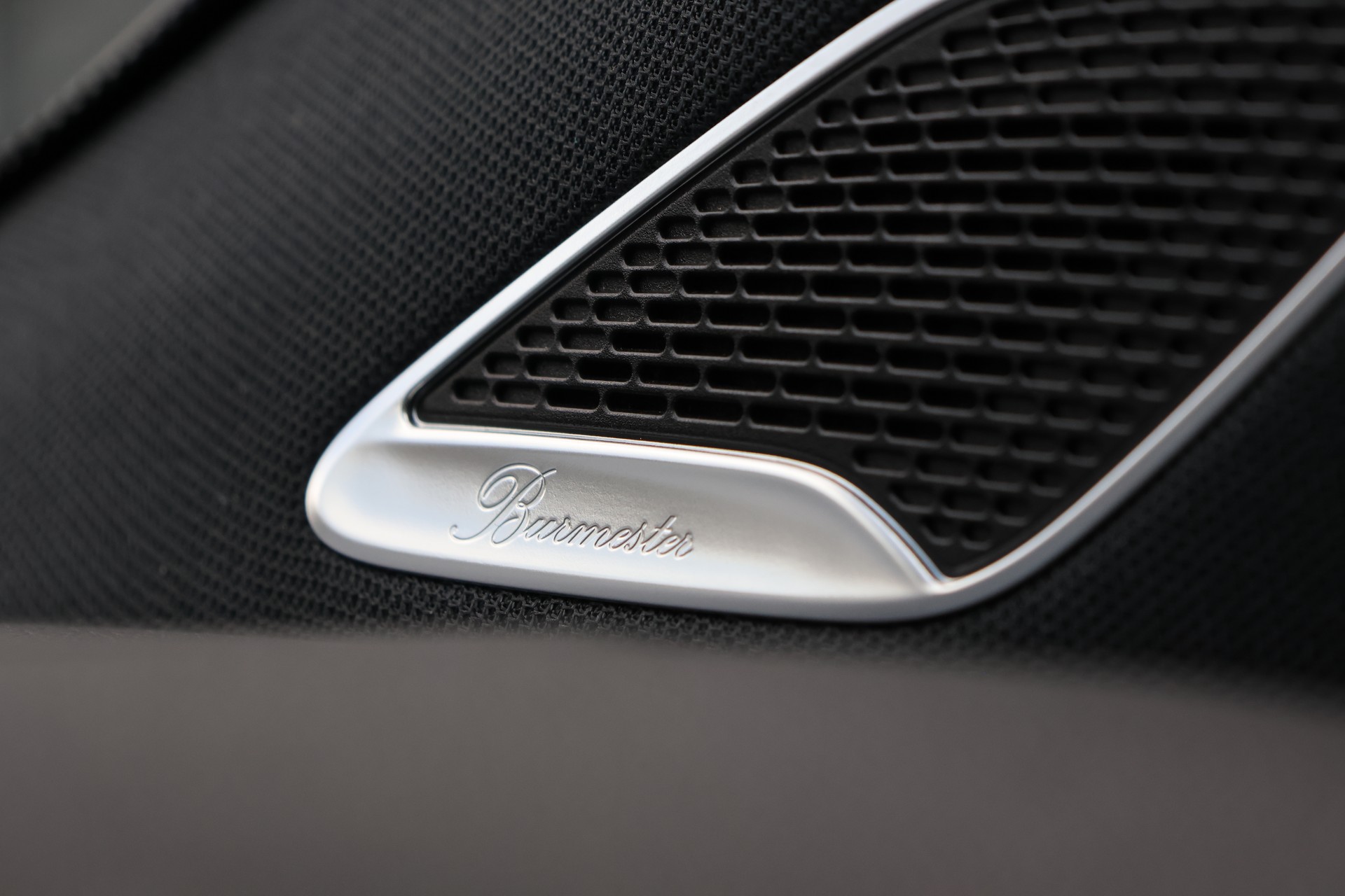 MERCEDES-BENZ GLA 45 S AMG 4Matic+ 8G-Speedshift DCT (CH)-image-29