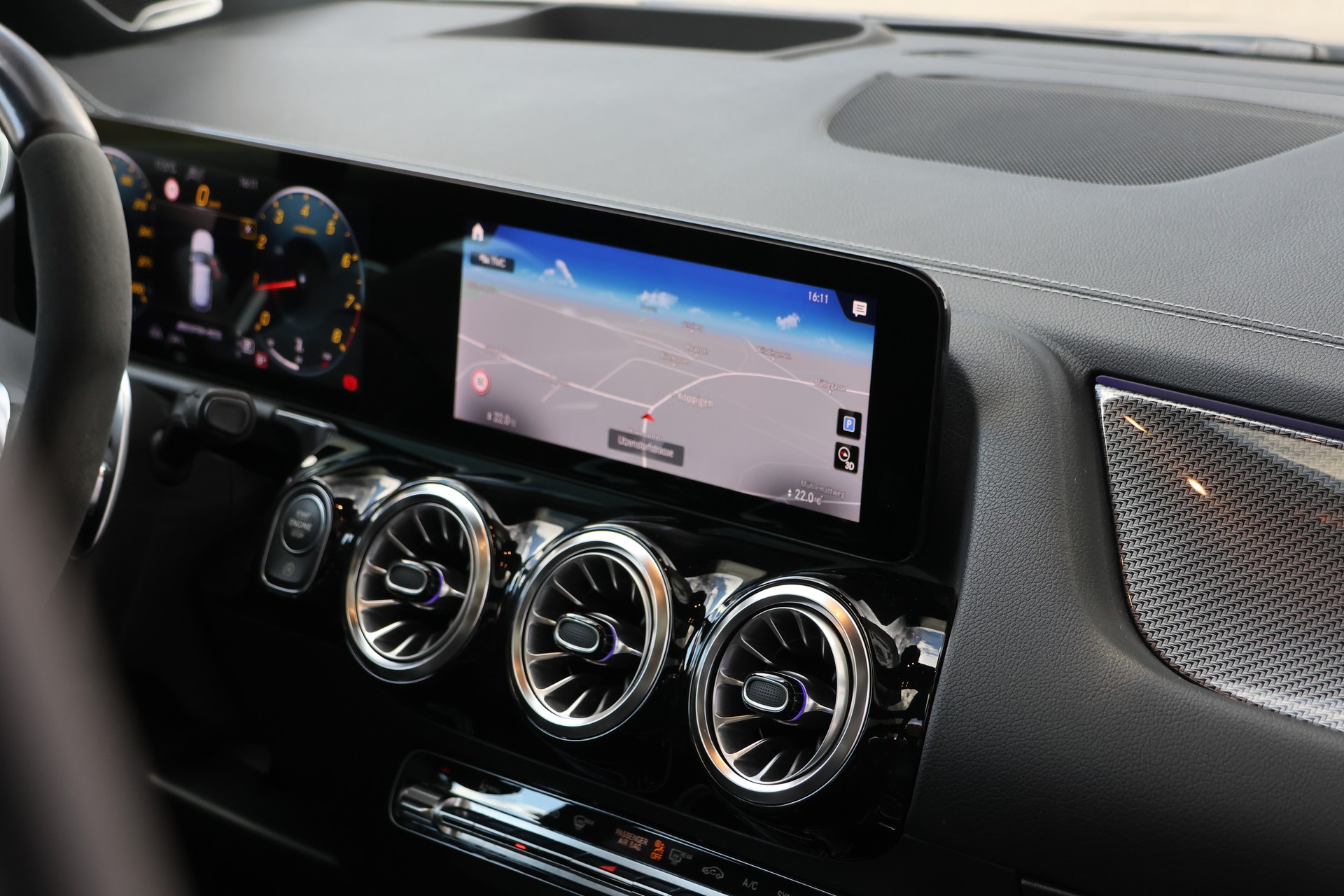 MERCEDES-BENZ GLA 45 S AMG 4Matic+ 8G-Speedshift DCT (CH)-image-20