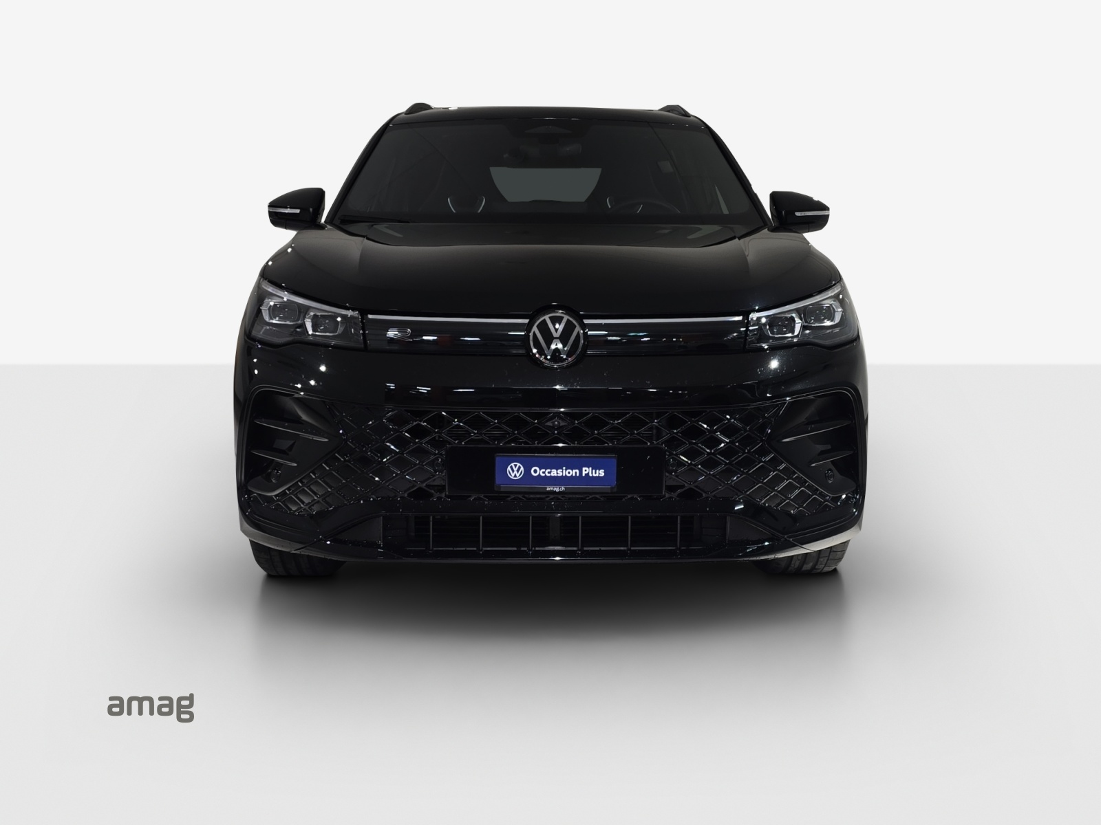 VW Tiguan 2.0 TSI DSG R-Line 4Motion-showroom-element-2