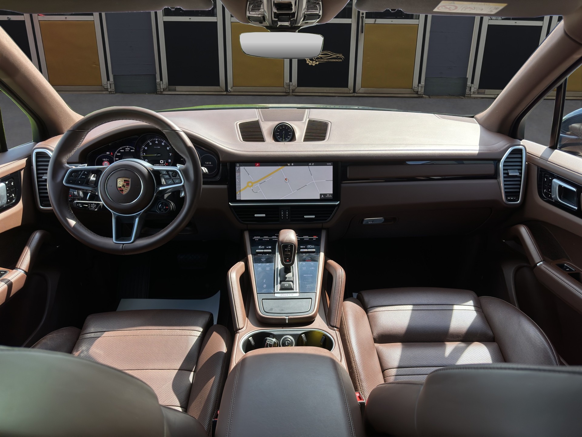 PORSCHE Cayenne E-Hybrid-image-11