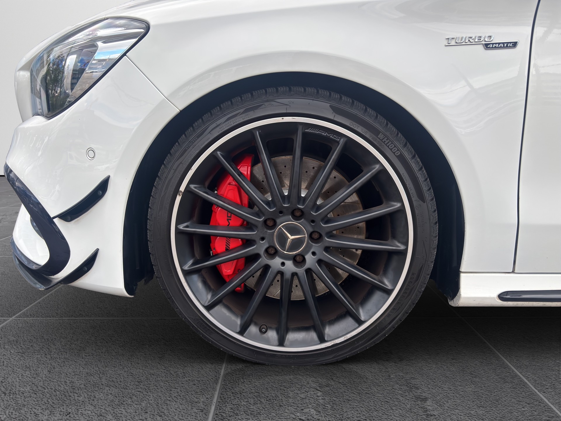 MERCEDES-BENZ CLA-Klasse C117 CLA 45 AMG 4m-image-12