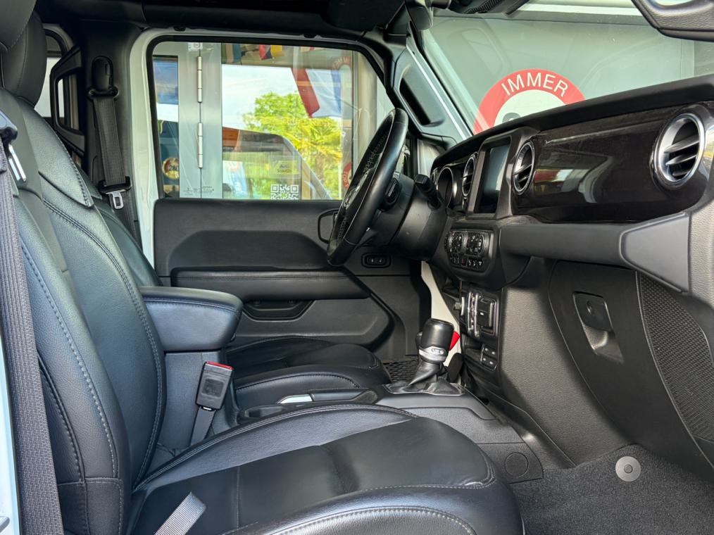 JEEP Wrangler 2.0 Unlimited Night Eagle Automatic-image-7