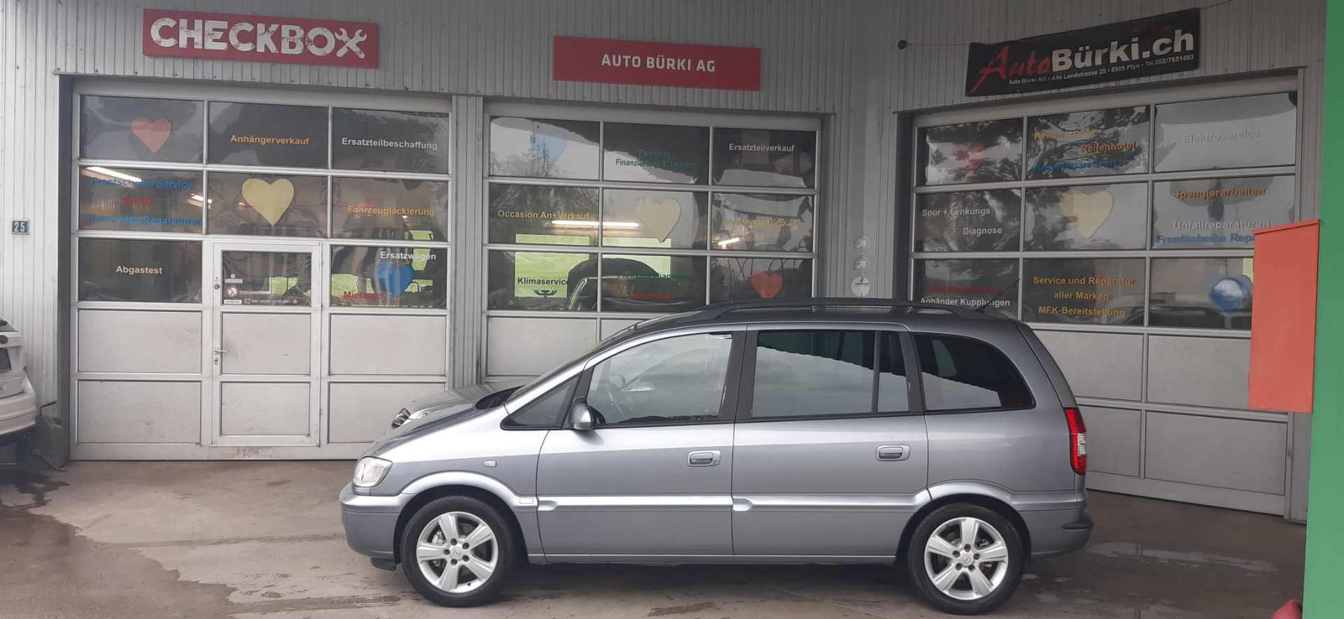 OPEL Zafira 2.2i 16V Elegance