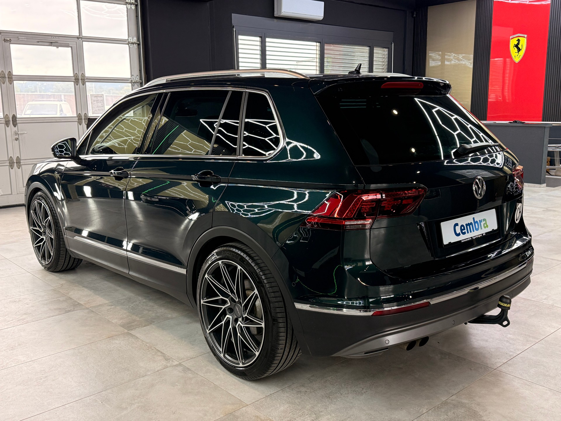 VW Tiguan 2.0TSI Highline 4Motion DSG-image-6