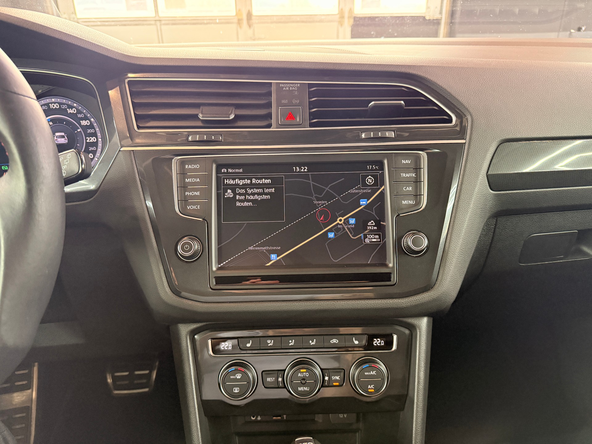 VW Tiguan 2.0TSI Highline 4Motion DSG-image-16