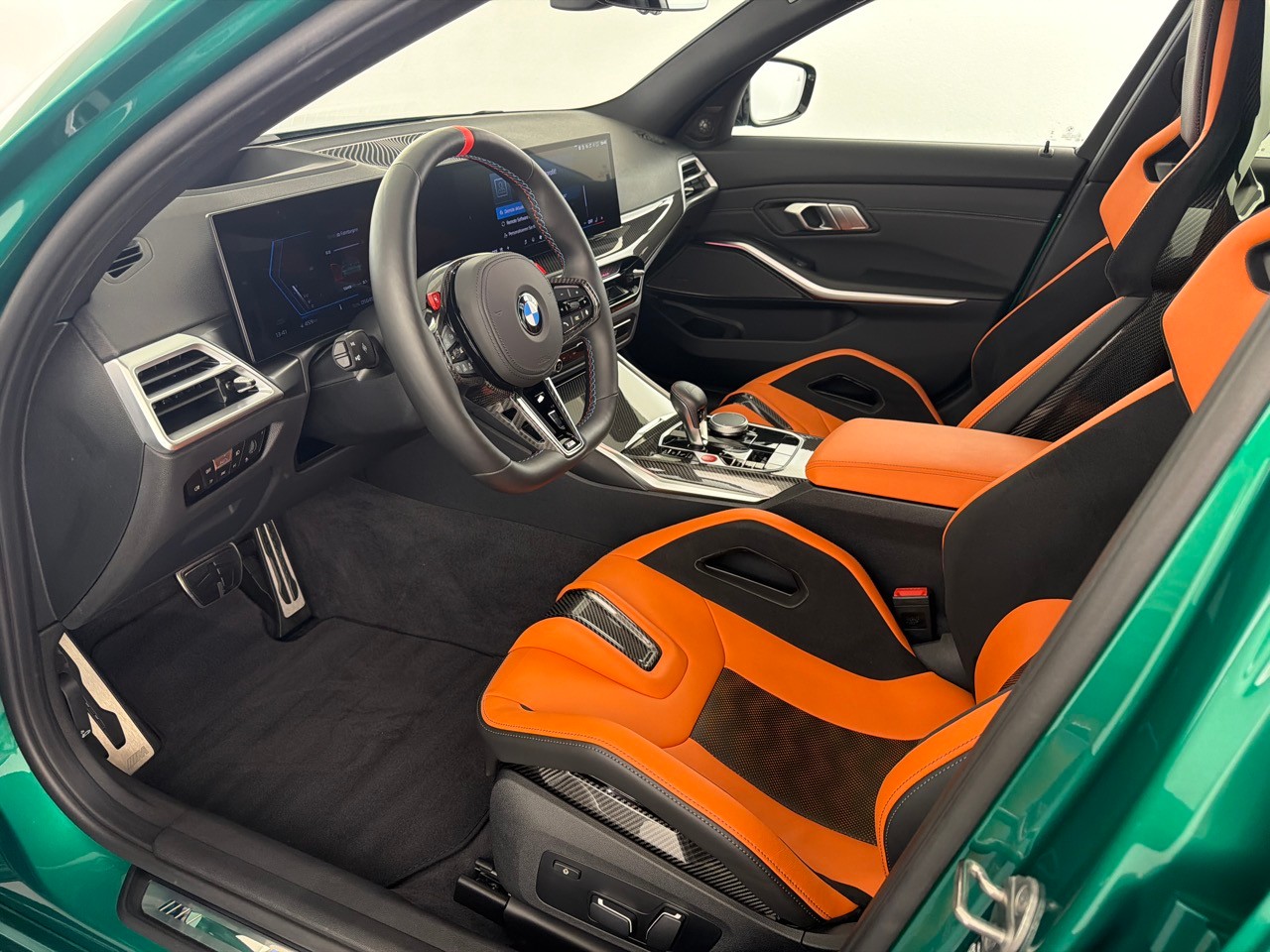 BMW M3 Competition M xDrive-showroom-element-3
