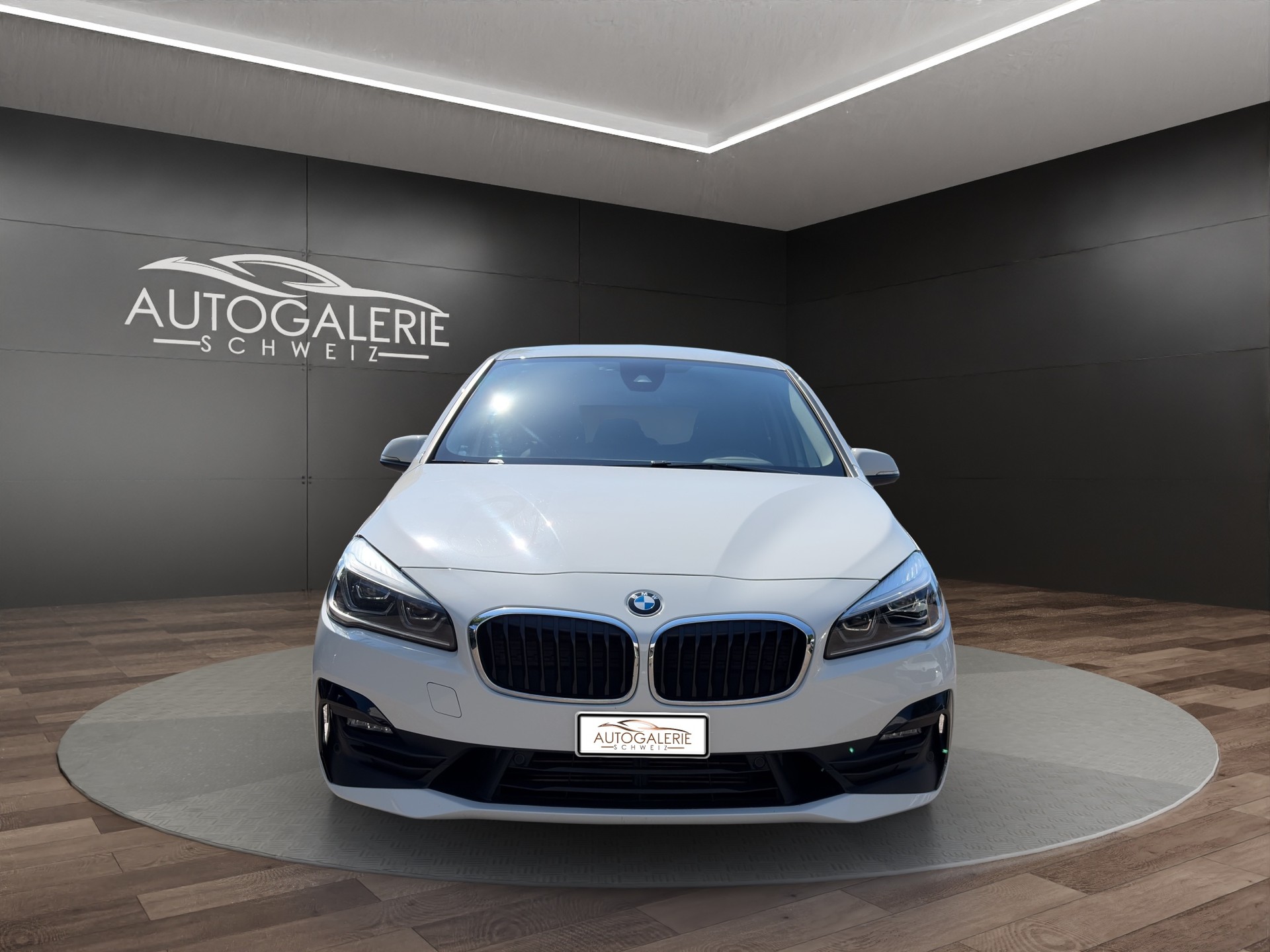 BMW 220d xDrive Gran Tourer | CH Fzg. | Driving Assistant Plus | Kamera | LED Scheinw. | HeadUp | Sportsitze |-image-7