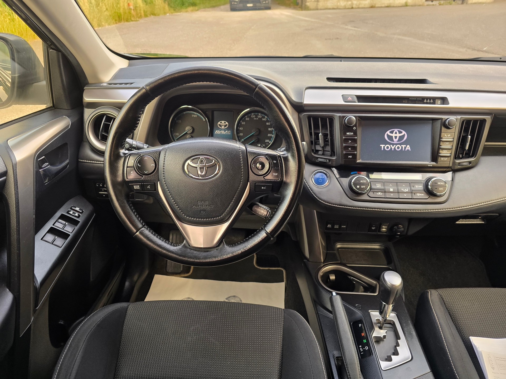 TOYOTA RAV-4 2.5 HSD Style e-CVT-image-16