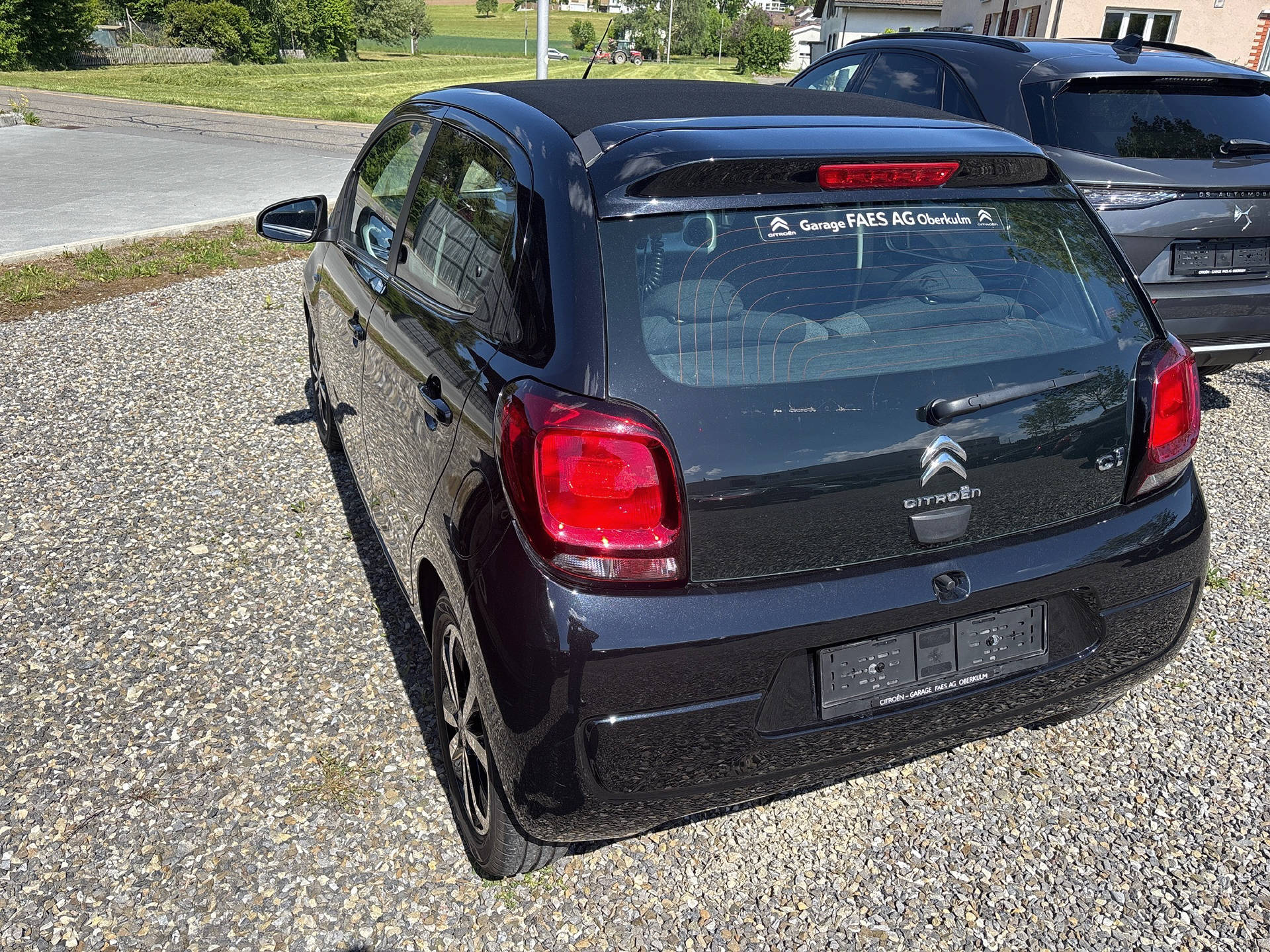 CITROEN C1 1.2 PureTech Shine Airscape-showroom-element-2
