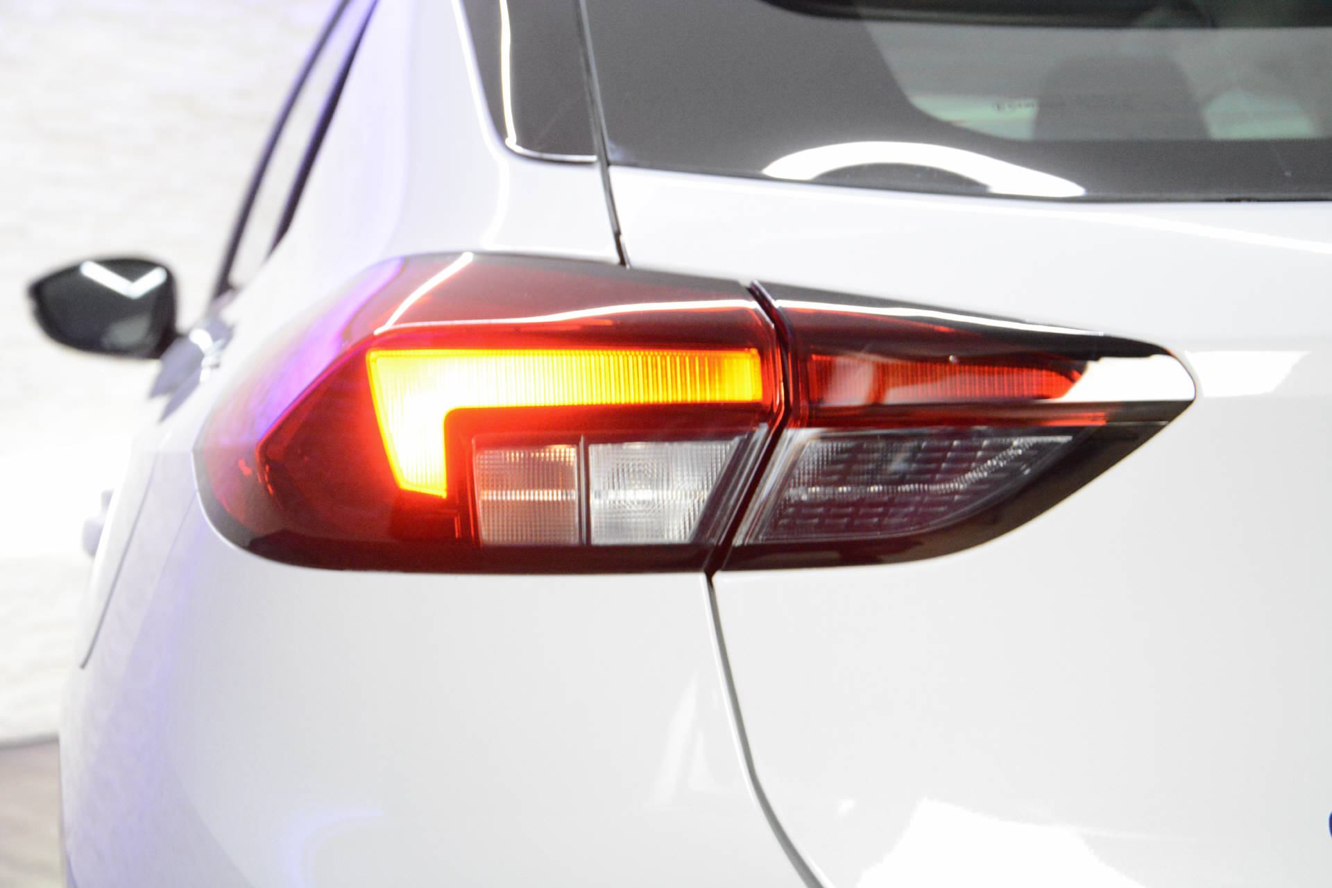 OPEL Corsa-e Edition-image-24