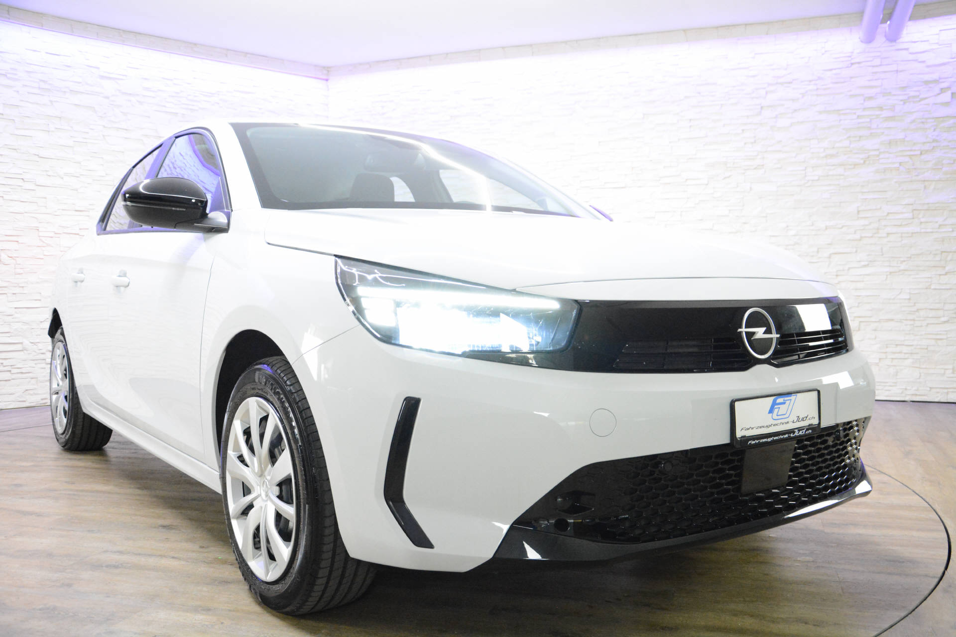OPEL Corsa-e Edition-image-25