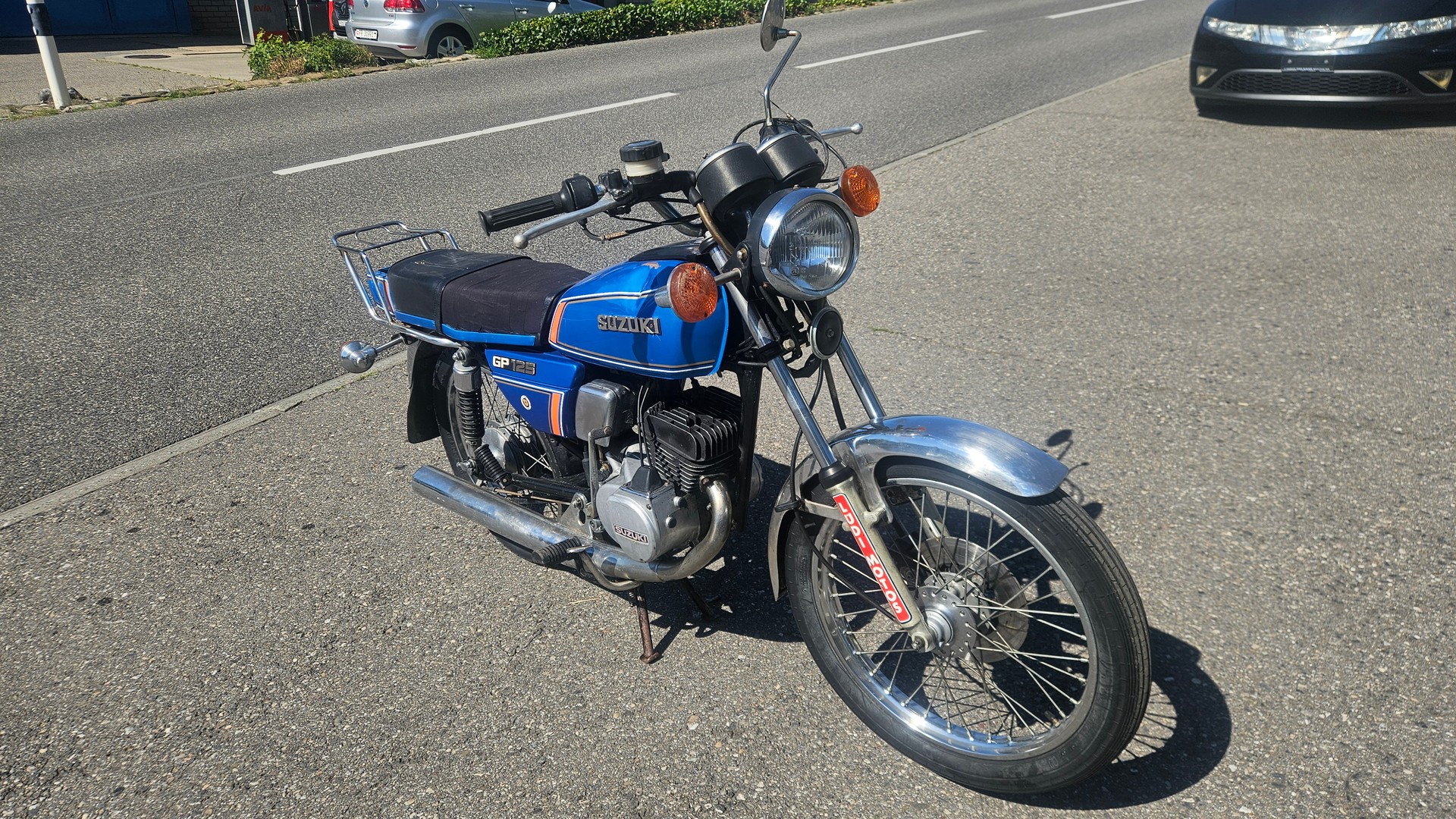 SUZUKI GP 125-image-0