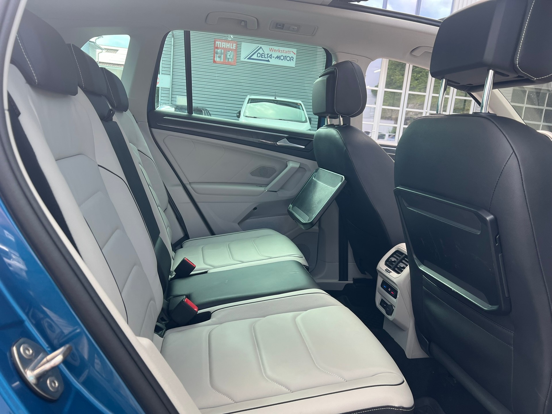 VW Tiguan 2.0TSI Highline 4Motion DSG-image-8