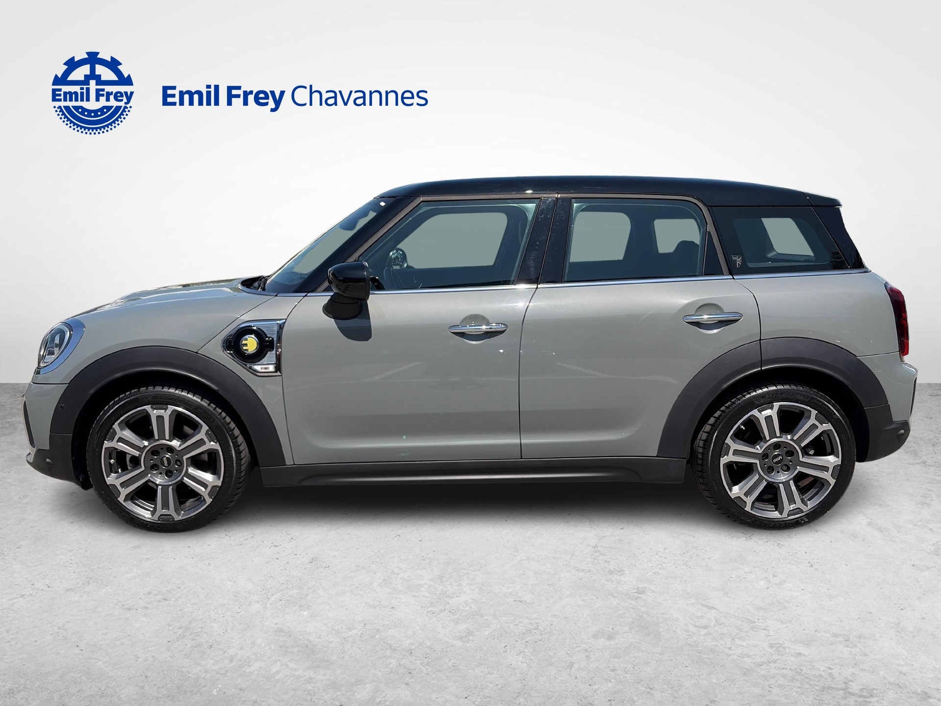 MINI Countryman F60 1.5i Cooper S E ALL4 Trafalgar Edition-image-5