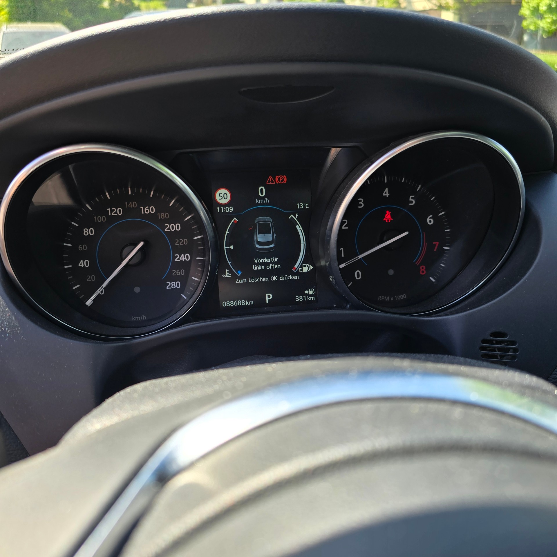 JAGUAR F-Pace 3.0 V6 S/C R-Sport AWD-image-11