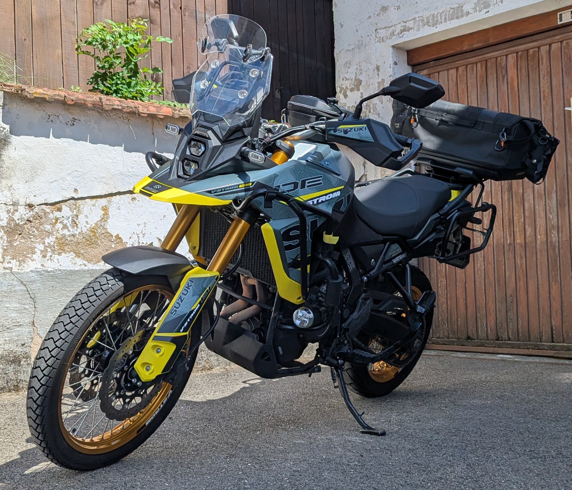 SUZUKI DL 800 DE-image-13