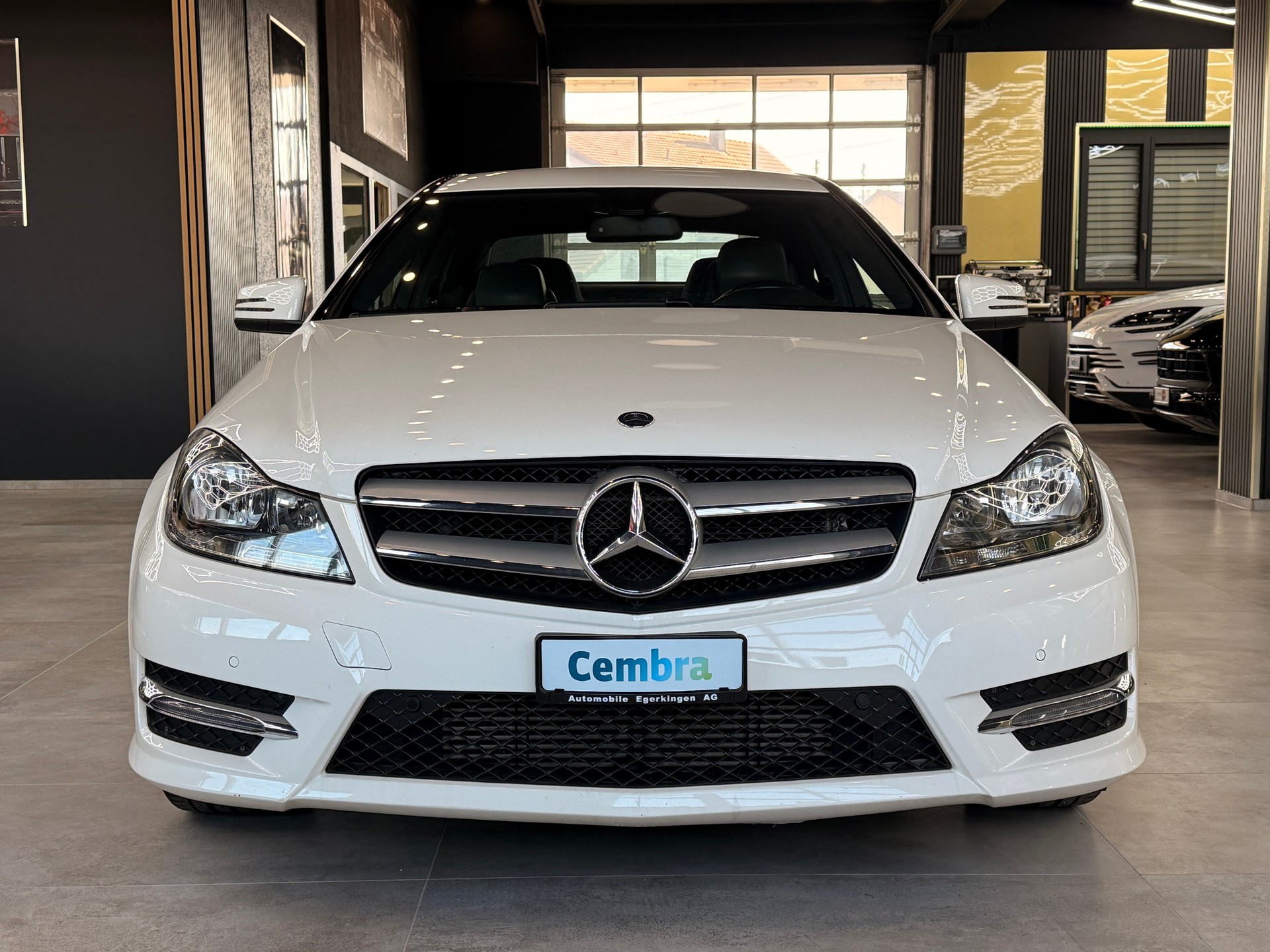 MERCEDES-BENZ C 180 Coupé 7G-Tronic-showroom-element-1