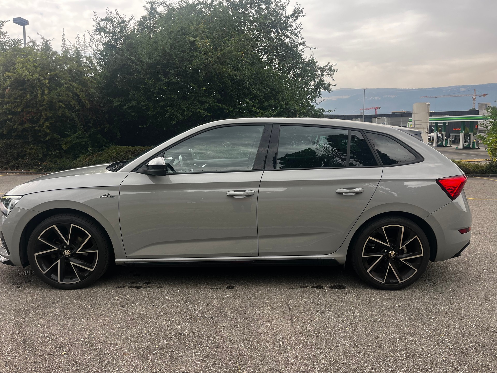 SKODA Scala 1.0 TSI Monte Carlo DSG-image-5