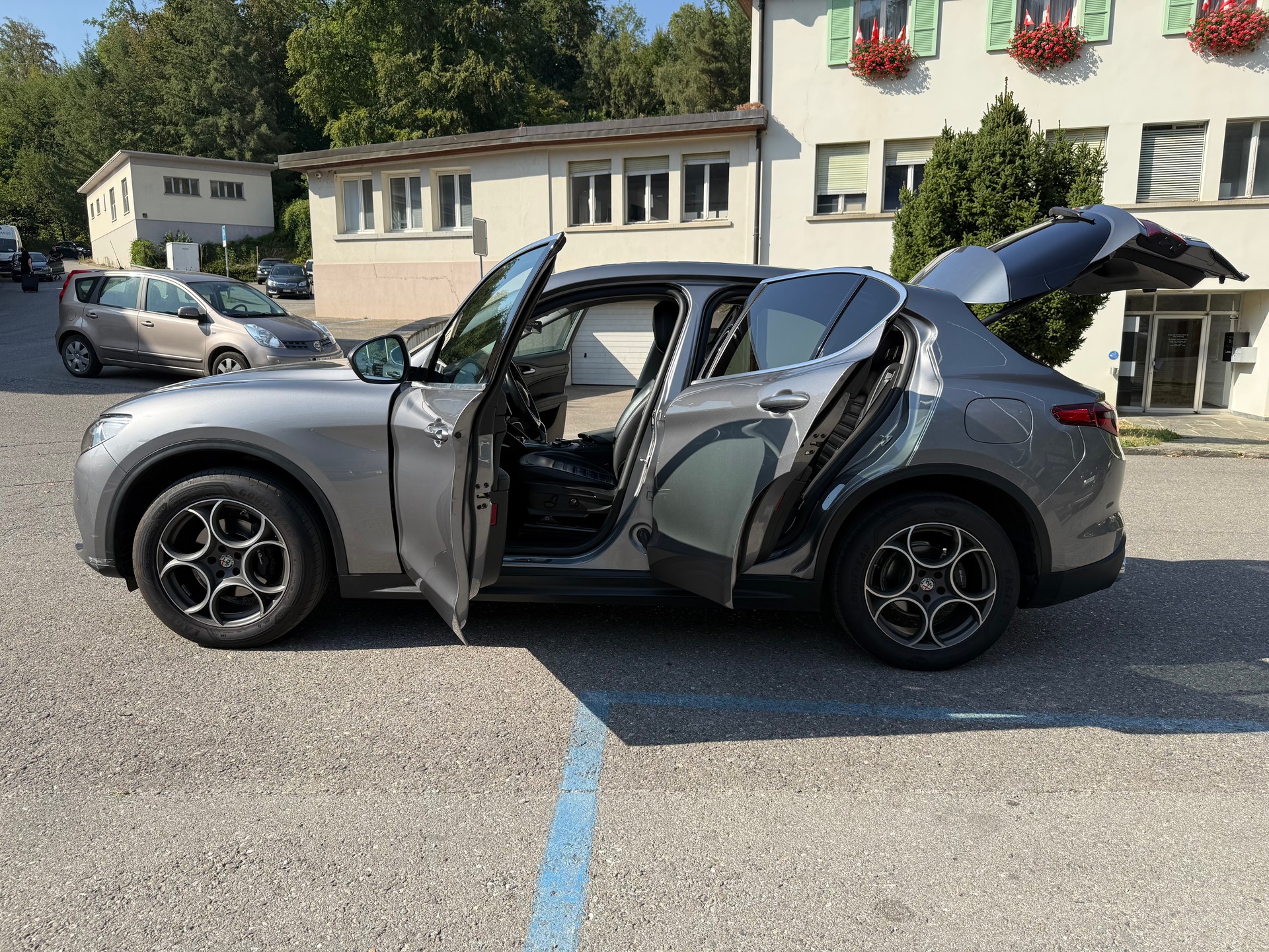 ALFA ROMEO Stelvio 2.2 JTDM Super Q4 Automatic-image-18