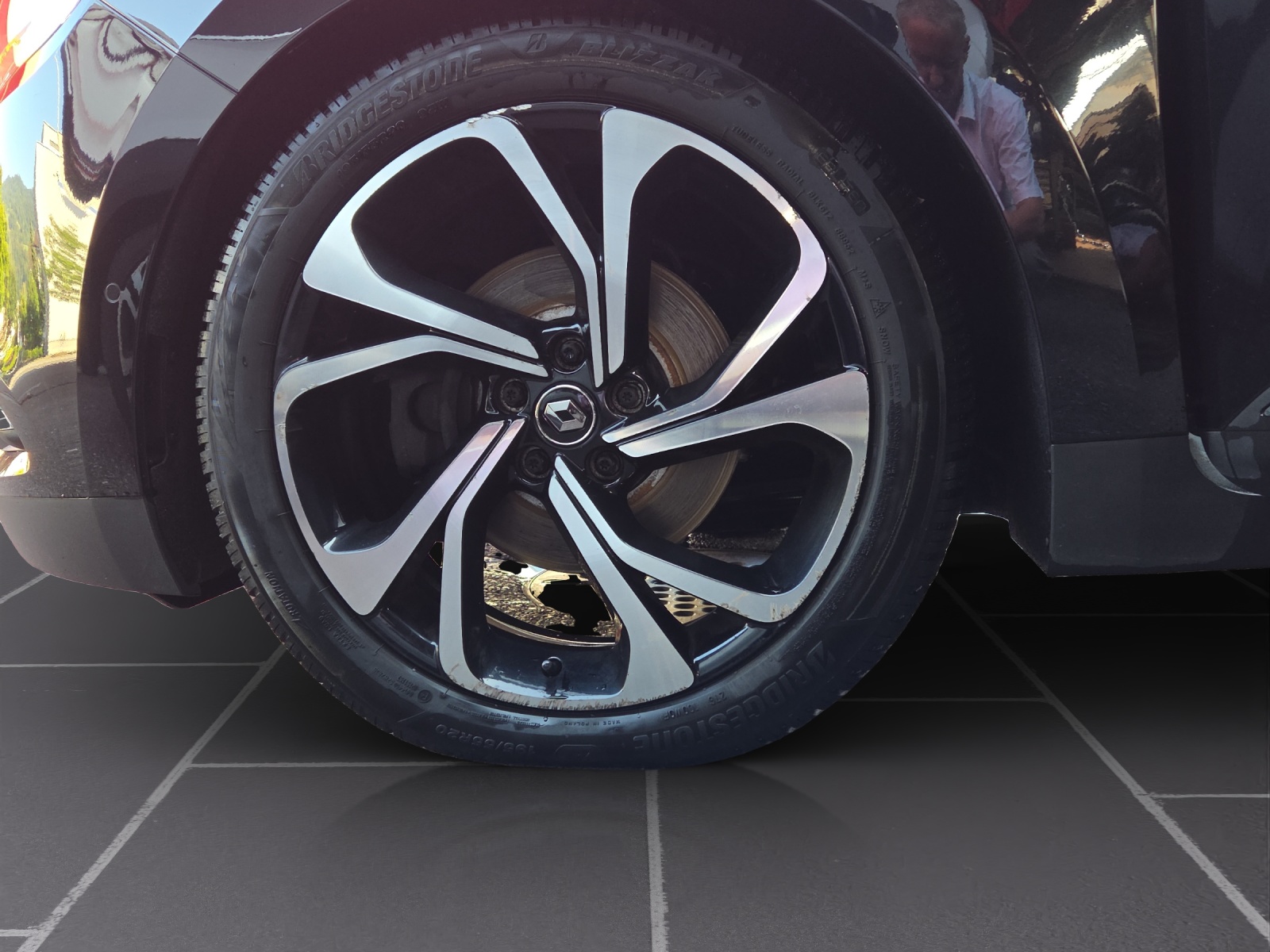 RENAULT GrScénic 1.3 16V T Intens-image-9