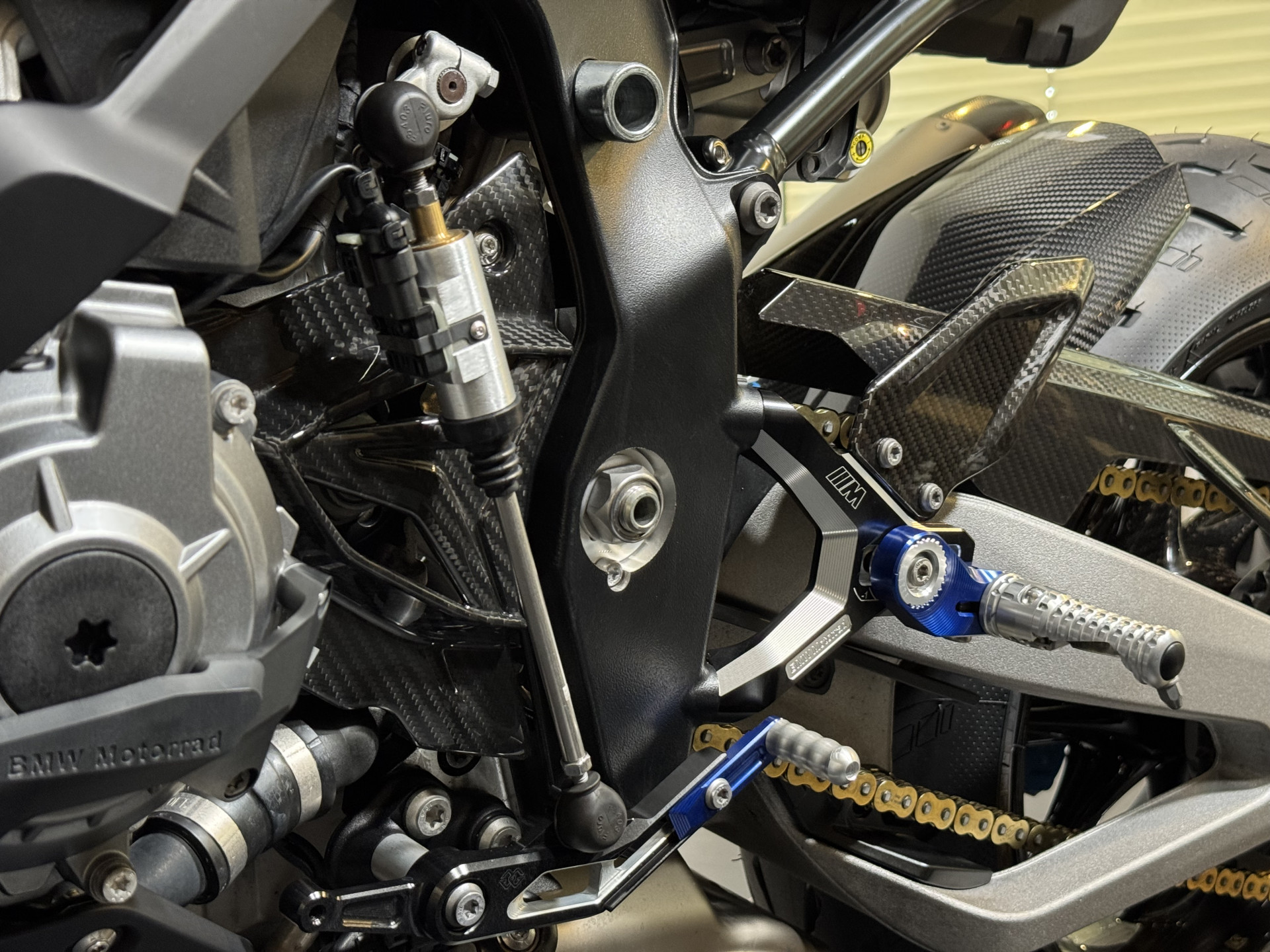 BMW M 1000 RR Competition (Motor gewechselt vor 1650km)-image-7