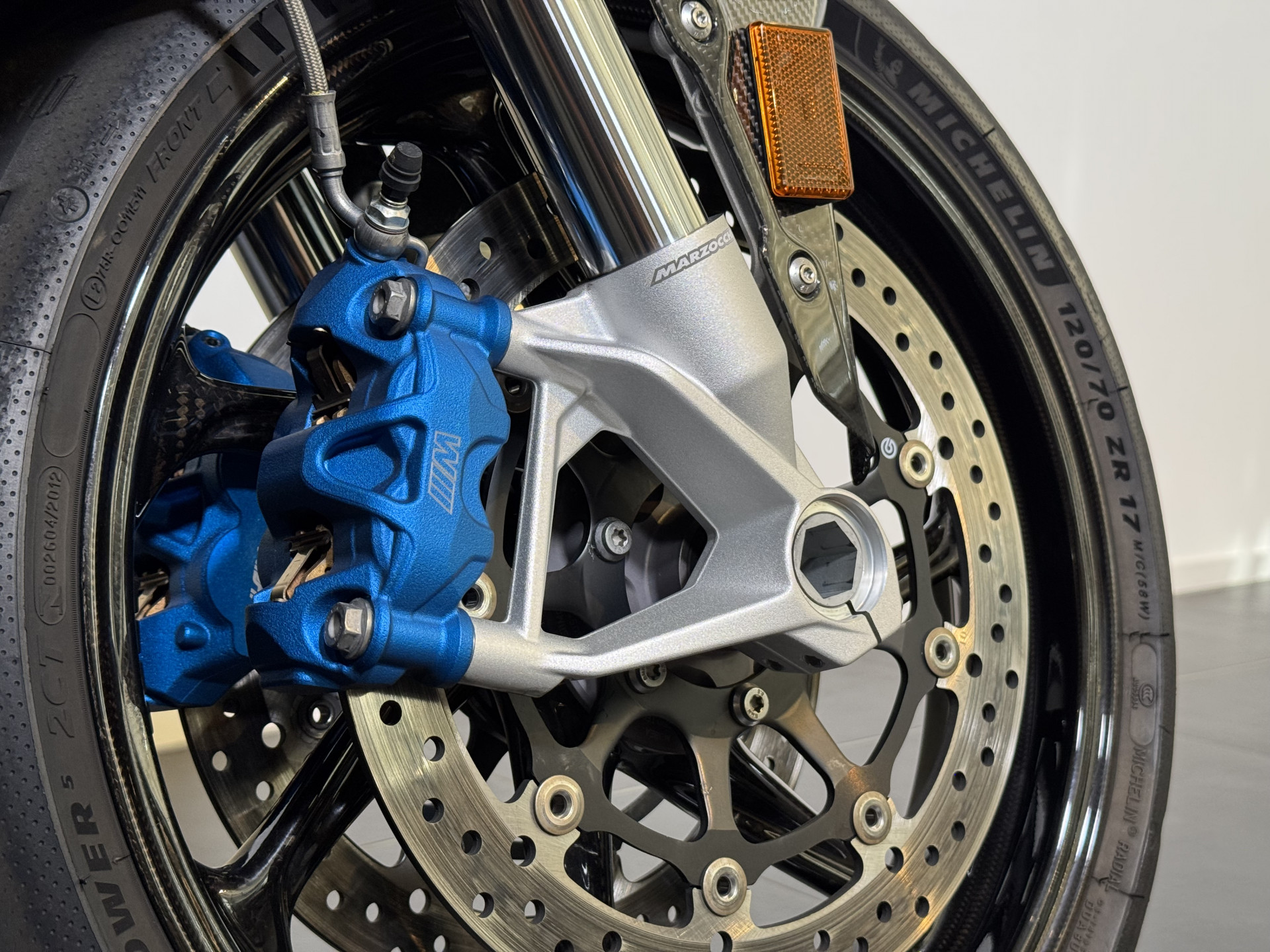 BMW M 1000 RR Competition (Motor gewechselt vor 1650km)-image-6